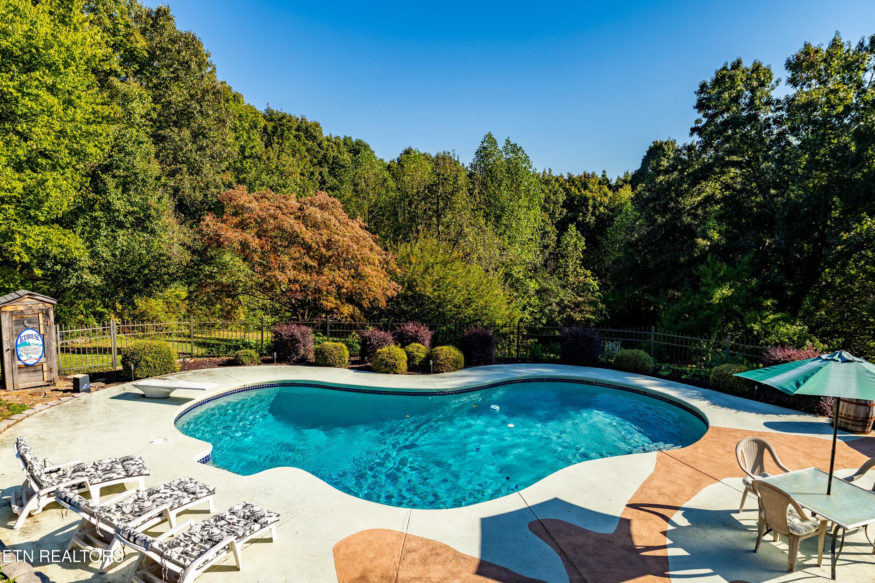 6054PleasantRunLn-25 - 6054 Pleasant Run Lane, Knoxville, TN 37918, Knoxville