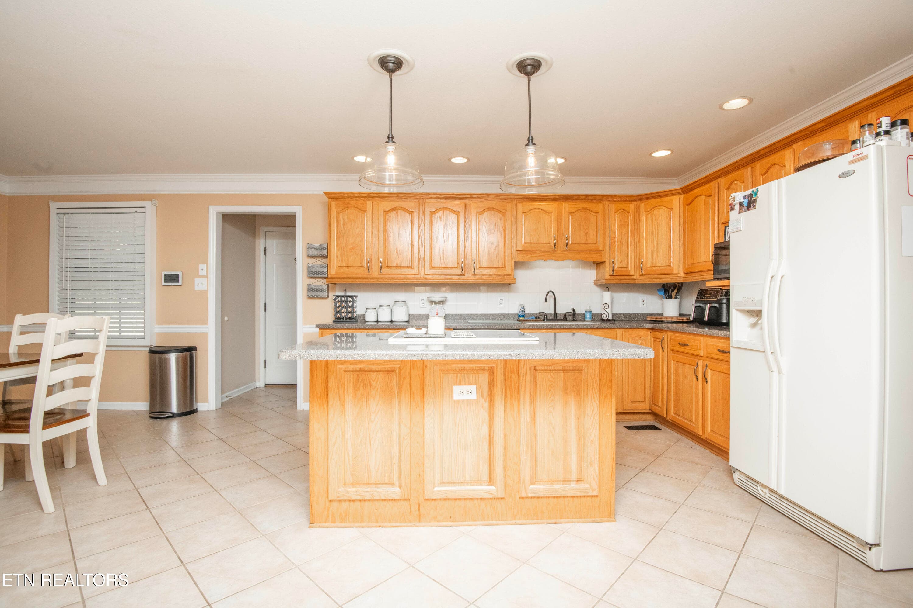 Kitchen - 3315 Whispering Oaks Drive, Knoxville, TN 37938, Knoxville
