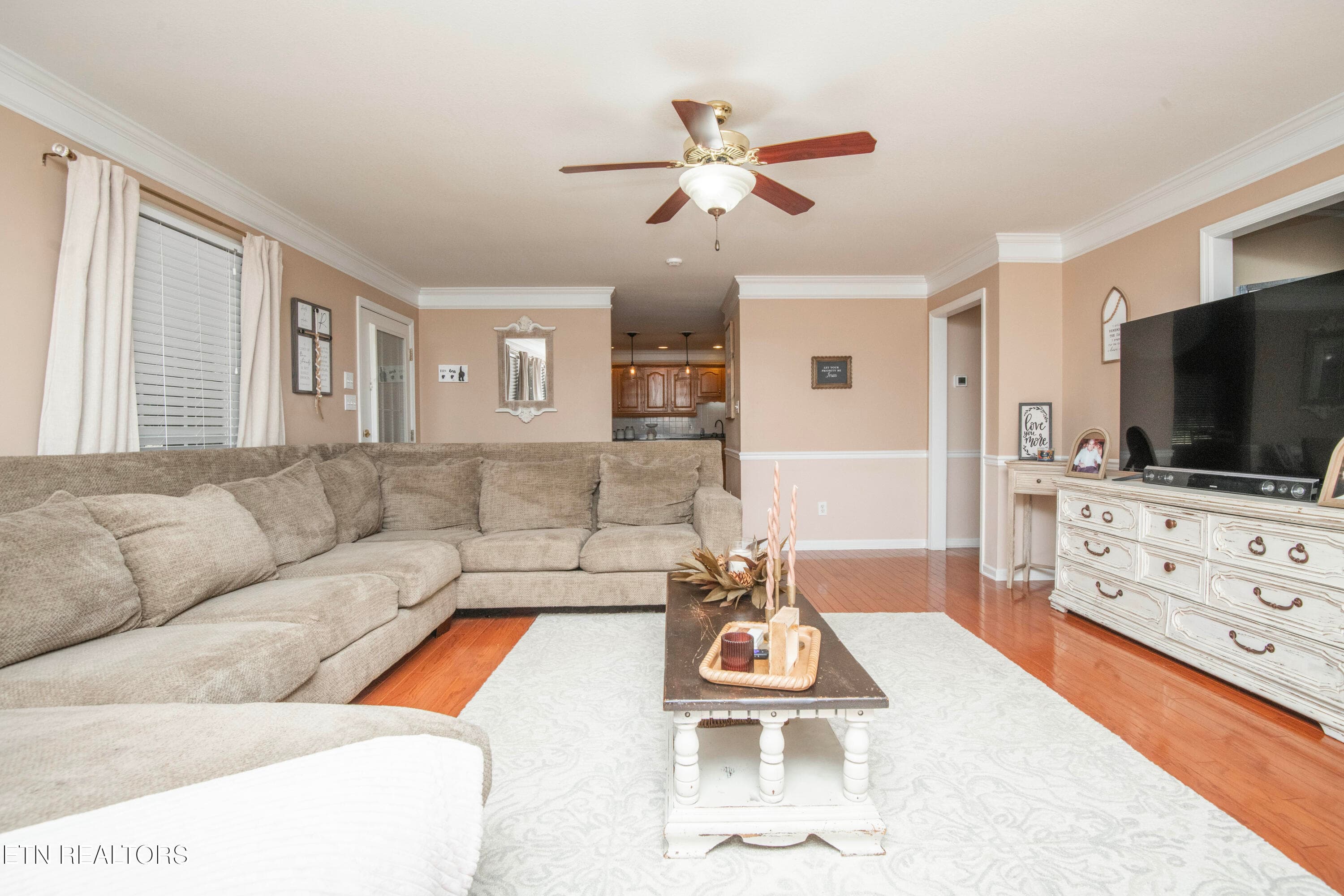 Den - 3315 Whispering Oaks Drive, Knoxville, TN 37938, Knoxville