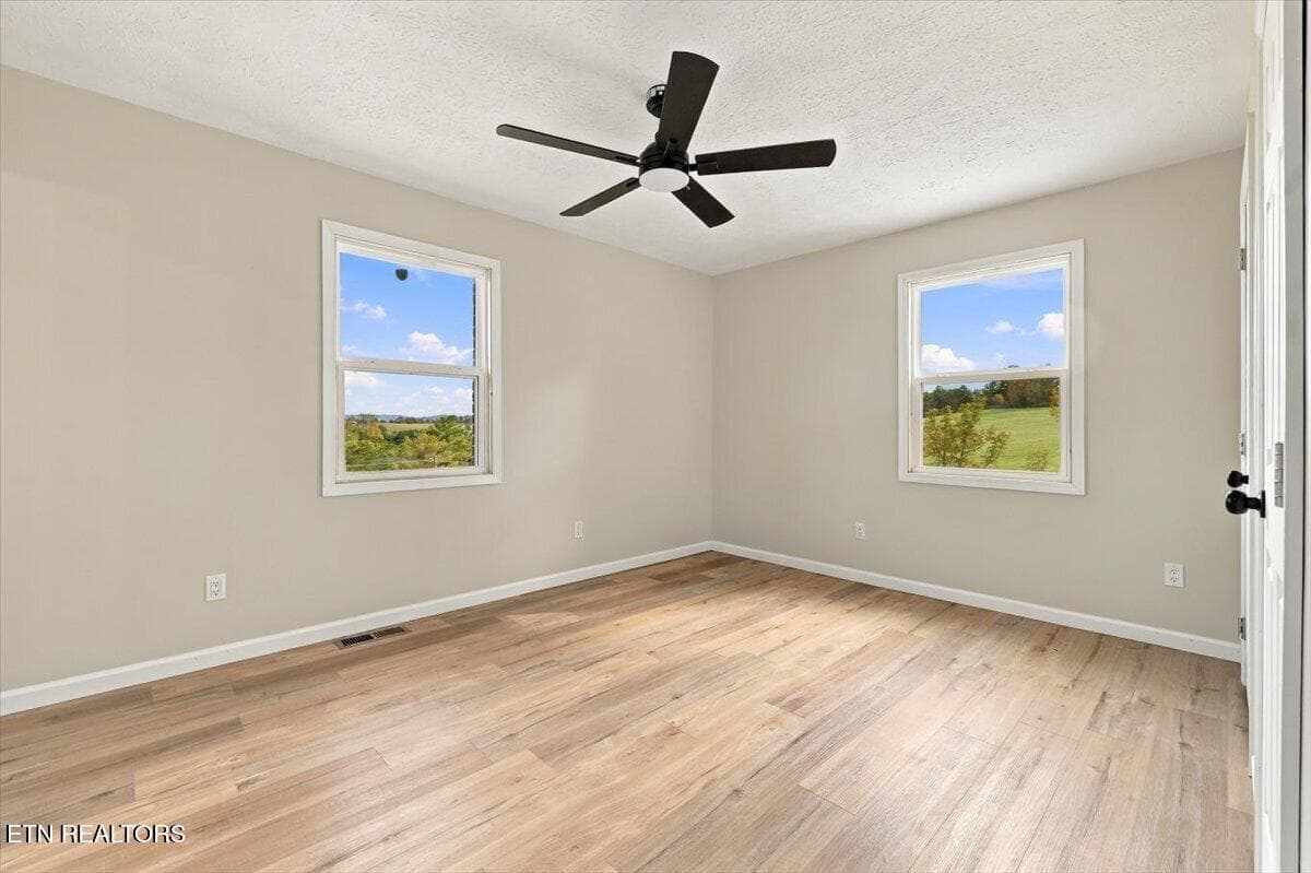 16-280 Norris Dr 16 - 280 Norris Drive, Tazewell, TN 37879