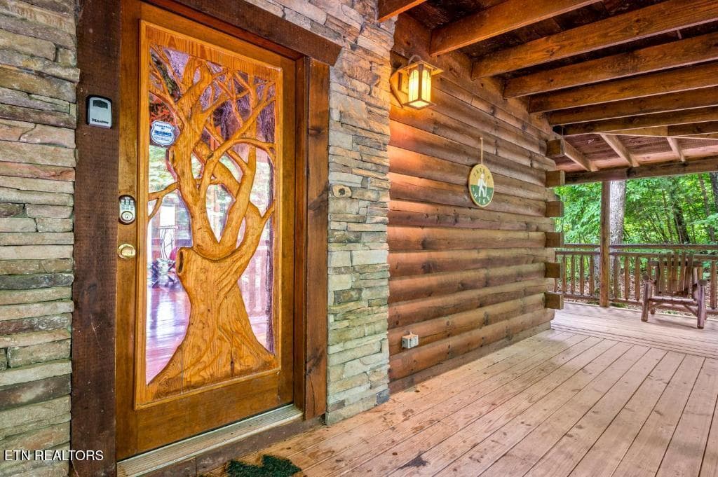 Front Porch 2 - 4408 Ashli Erin Way, Gatlinburg, TN 37738