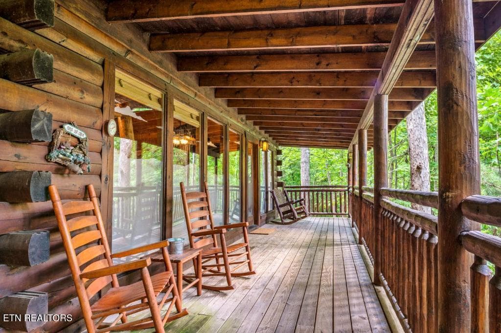 Front Porch 5 - 4408 Ashli Erin Way, Gatlinburg, TN 37738