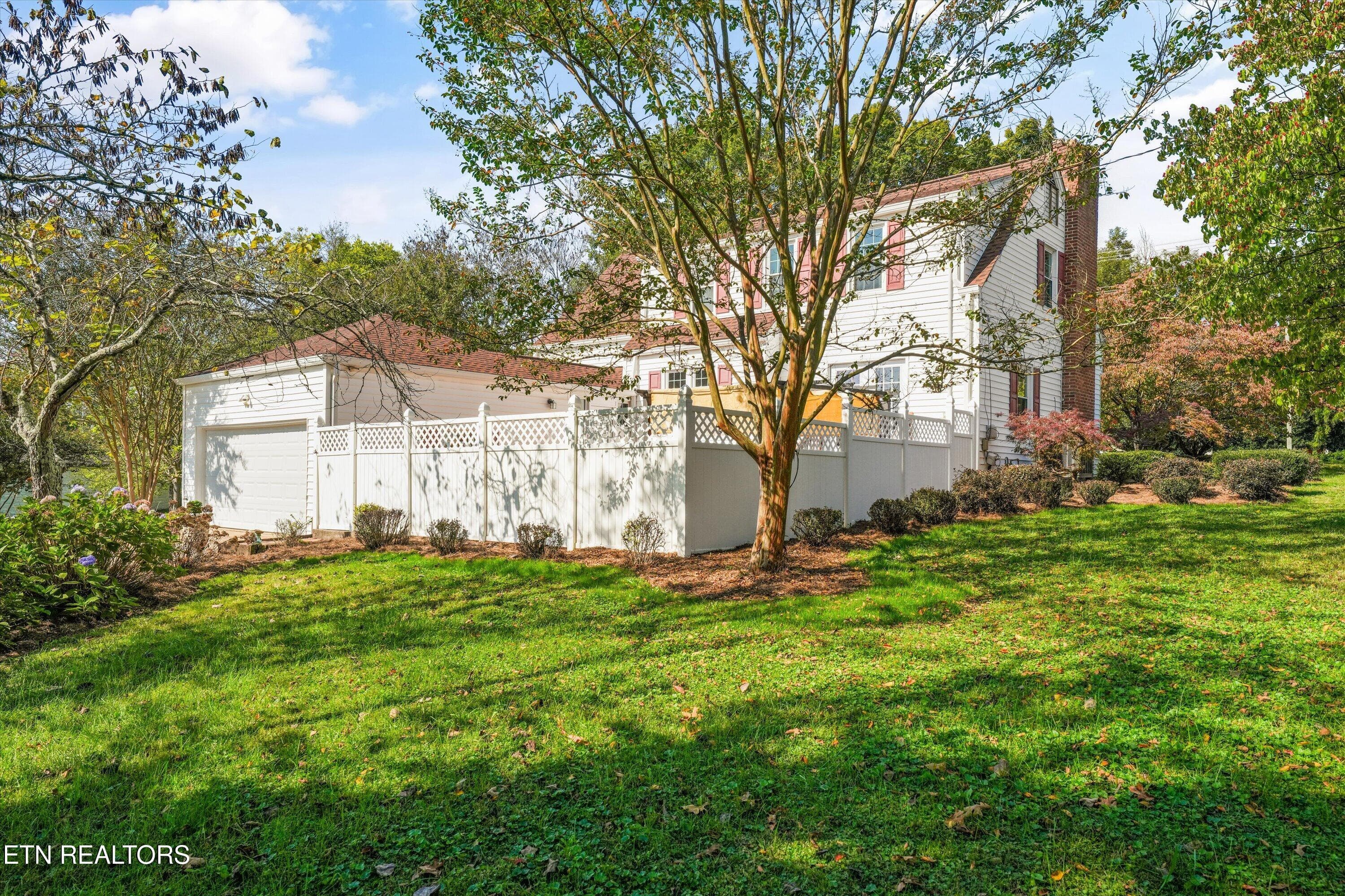 57-4116 Tazewell Pike 75 - 4116 Tazewell Pike, Knoxville, TN 37918, Knoxville