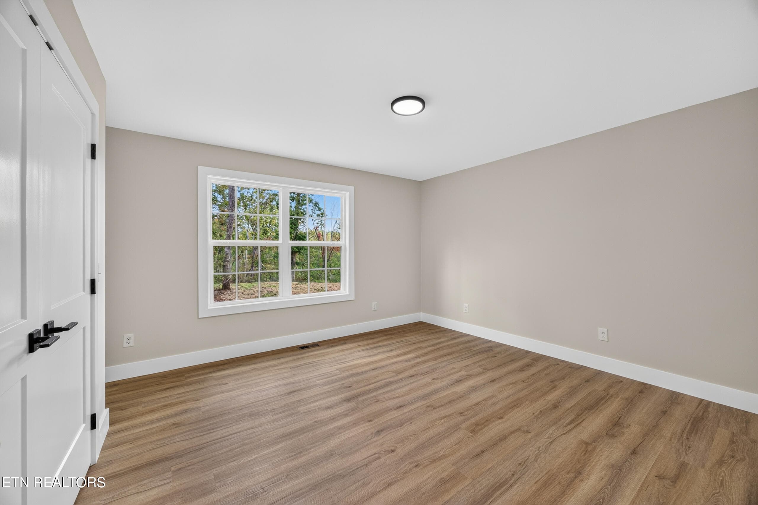 024_8N5A1549 - 997 Hutchins Bend Rd, Sparta, TN 38583