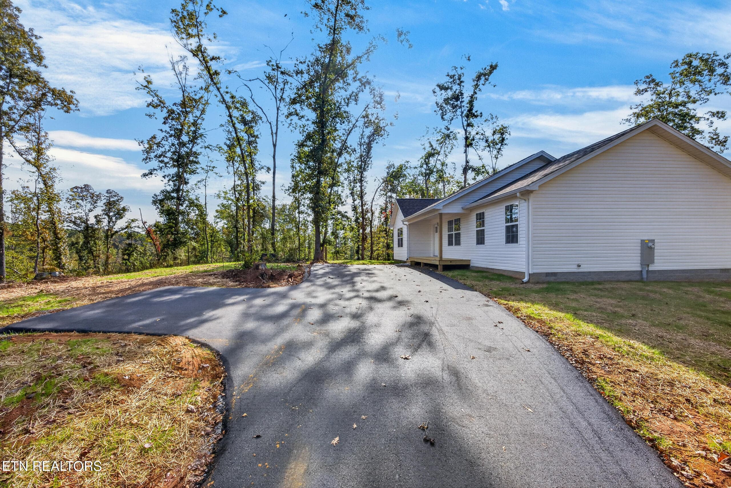 004_8N5A1616 - 997 Hutchins Bend Rd, Sparta, TN 38583