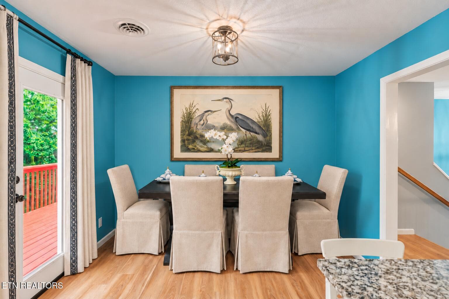 Curtain-Free Teal Dining Nook - 1221 Laurel Rd, Clinton, TN 37716
