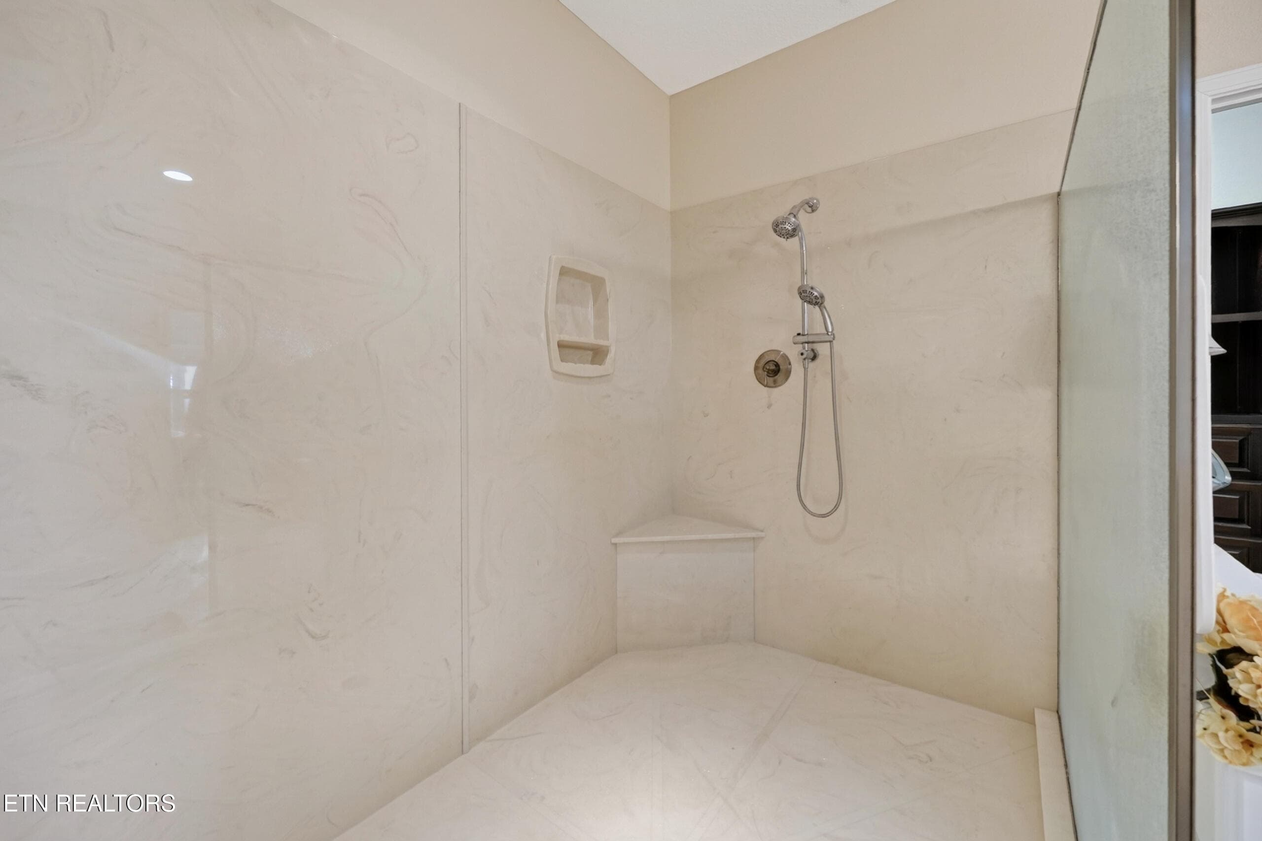 BLP06889 - 110 Northridge Drive, Crossville, TN 38558