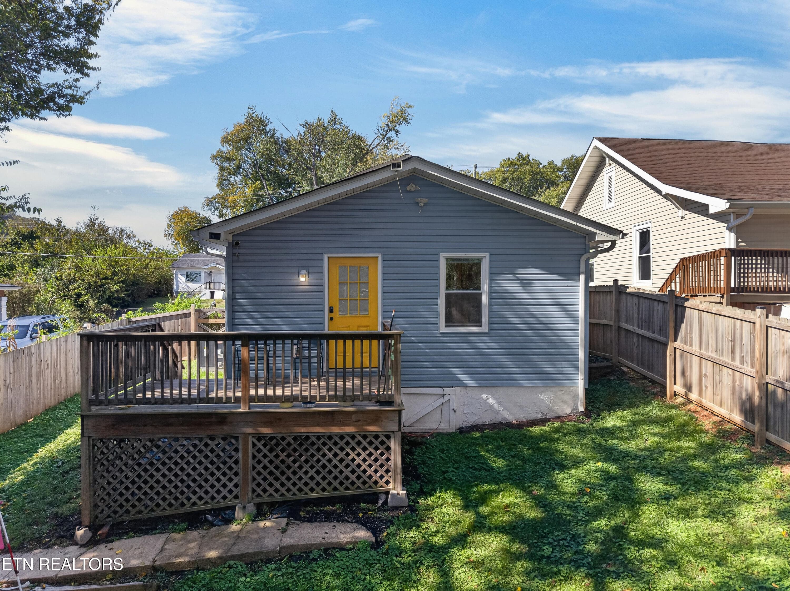 dji_fly_20261015_150228_0663_17920911811 - 2242 Virginia Ave, Knoxville, TN 37921, Knoxville