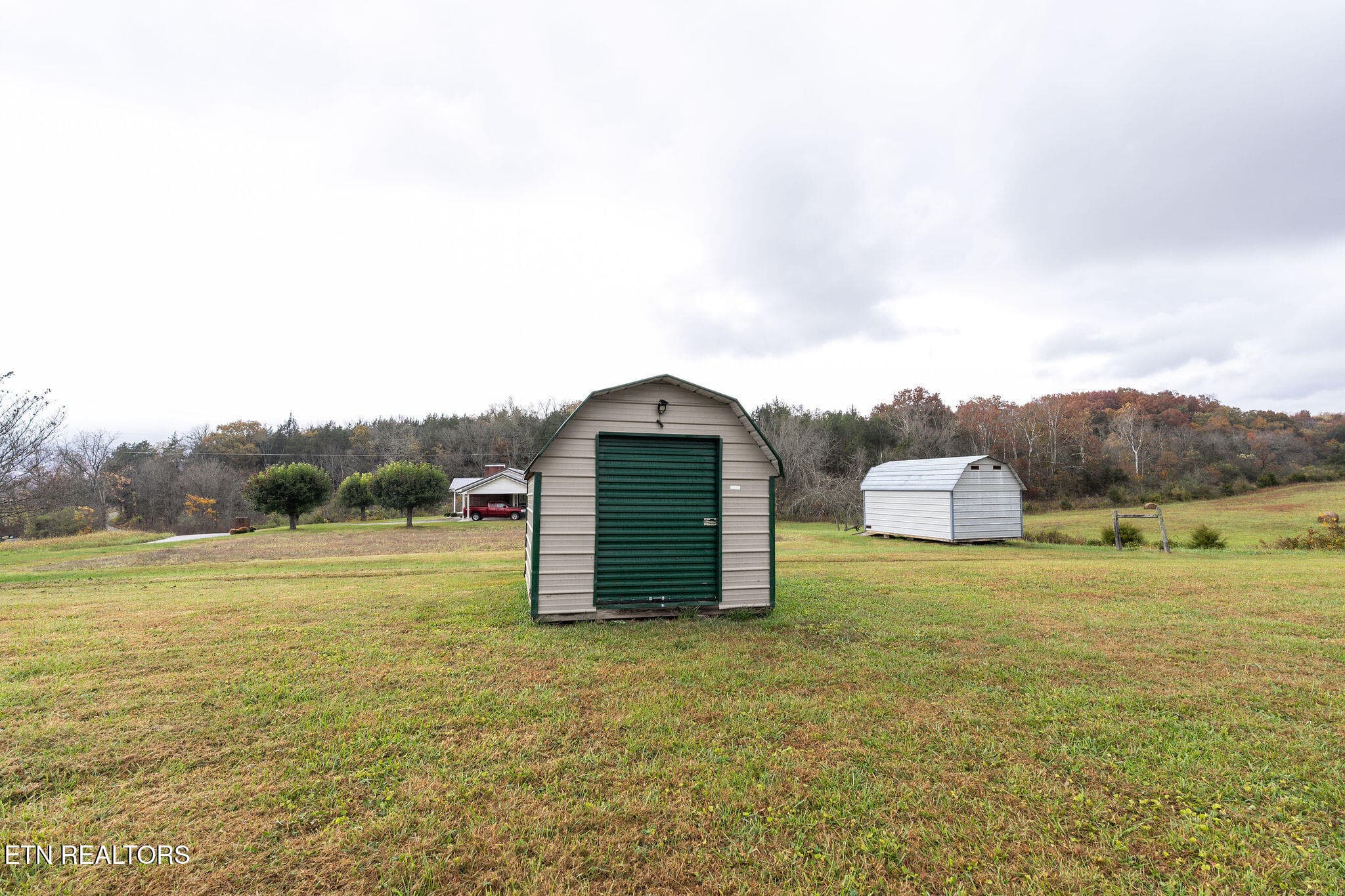 DSC02021 - 673 Aaron Davis Rd, Speedwell, TN 37870