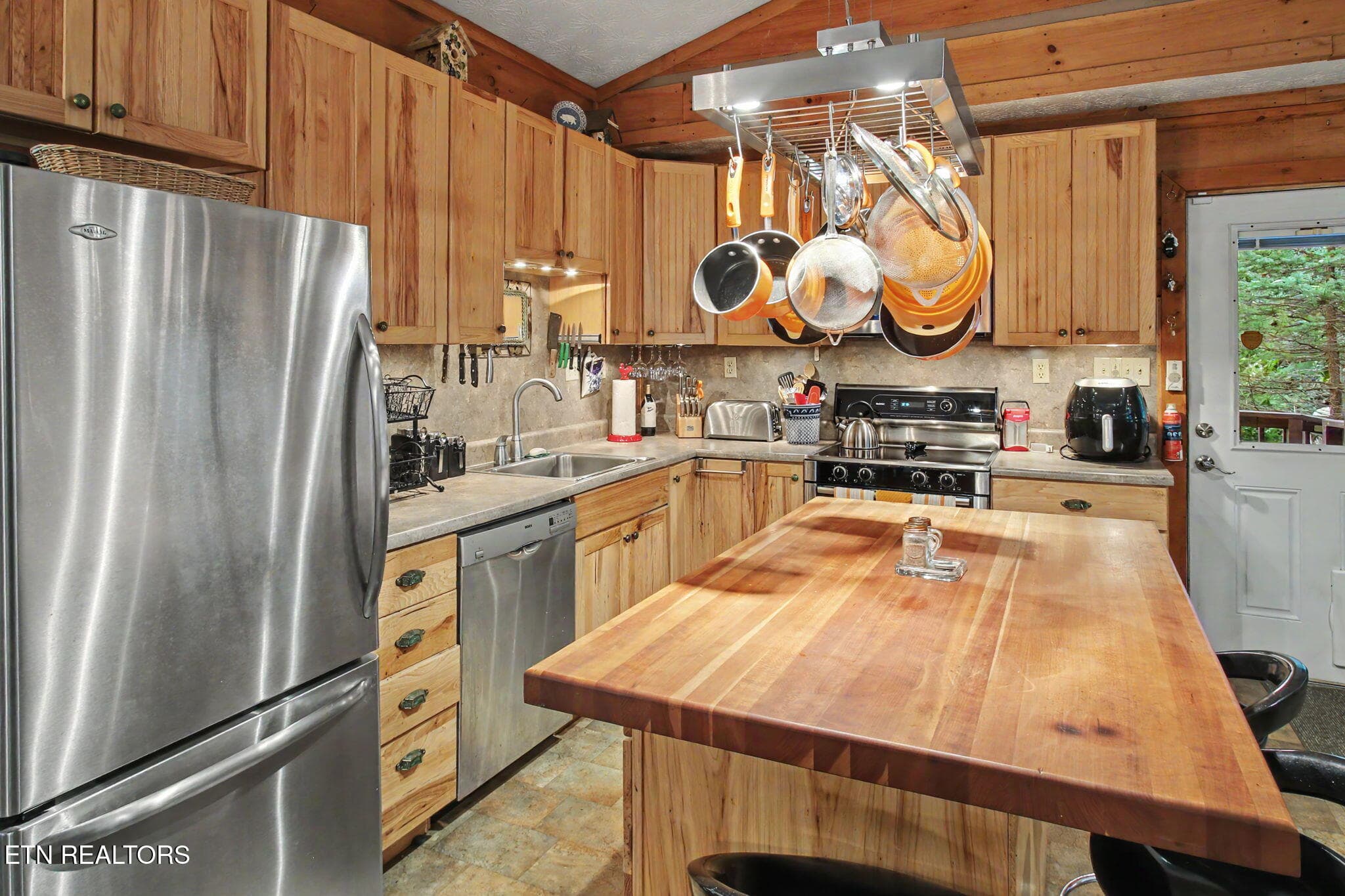 IMG_1014 - Copy - 283 Costner Rd, Cosby, TN 37722
