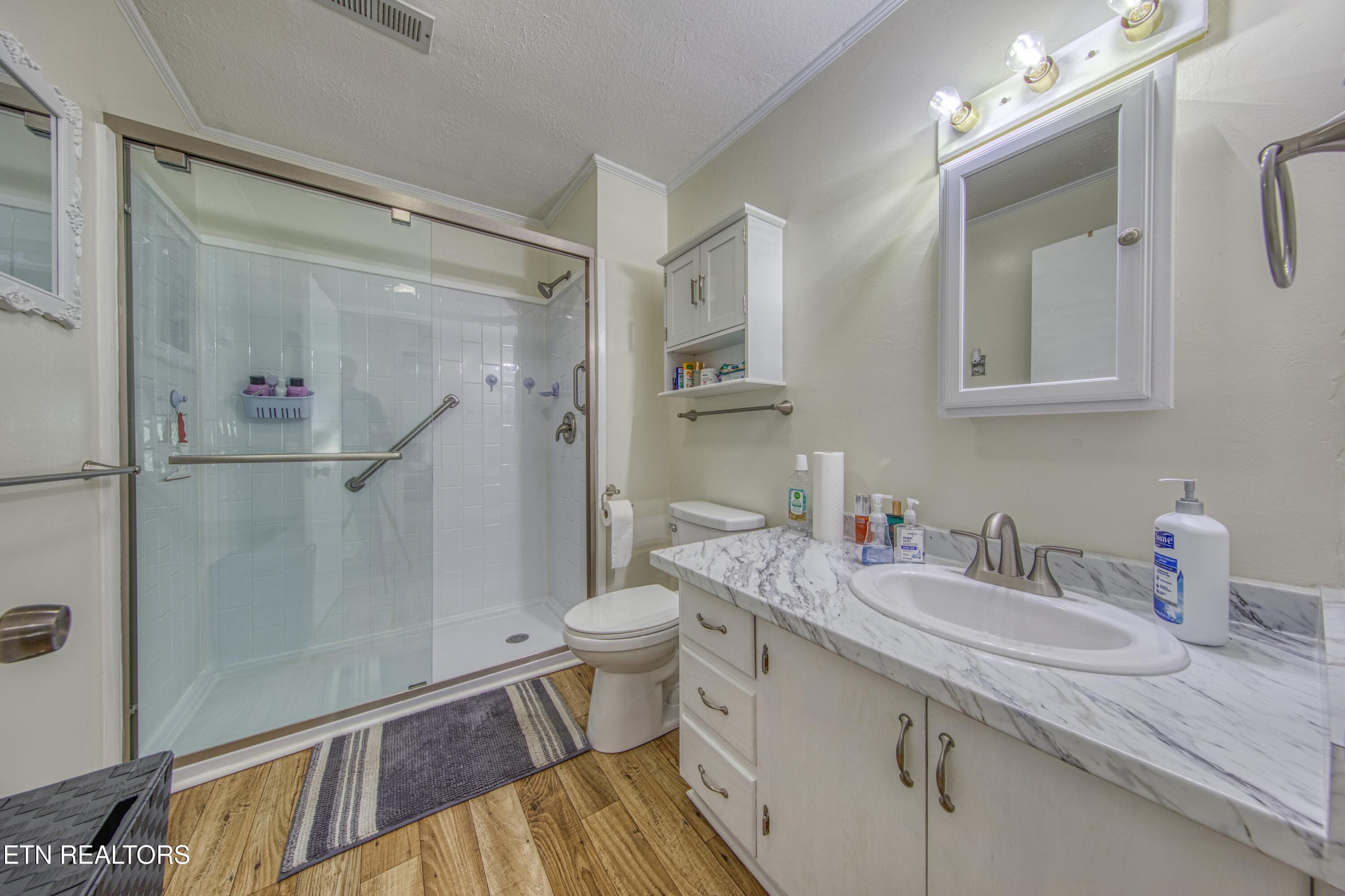 bathroom - 9134 Strawberry Plains Pike, Knoxville, TN 37924, Knoxville