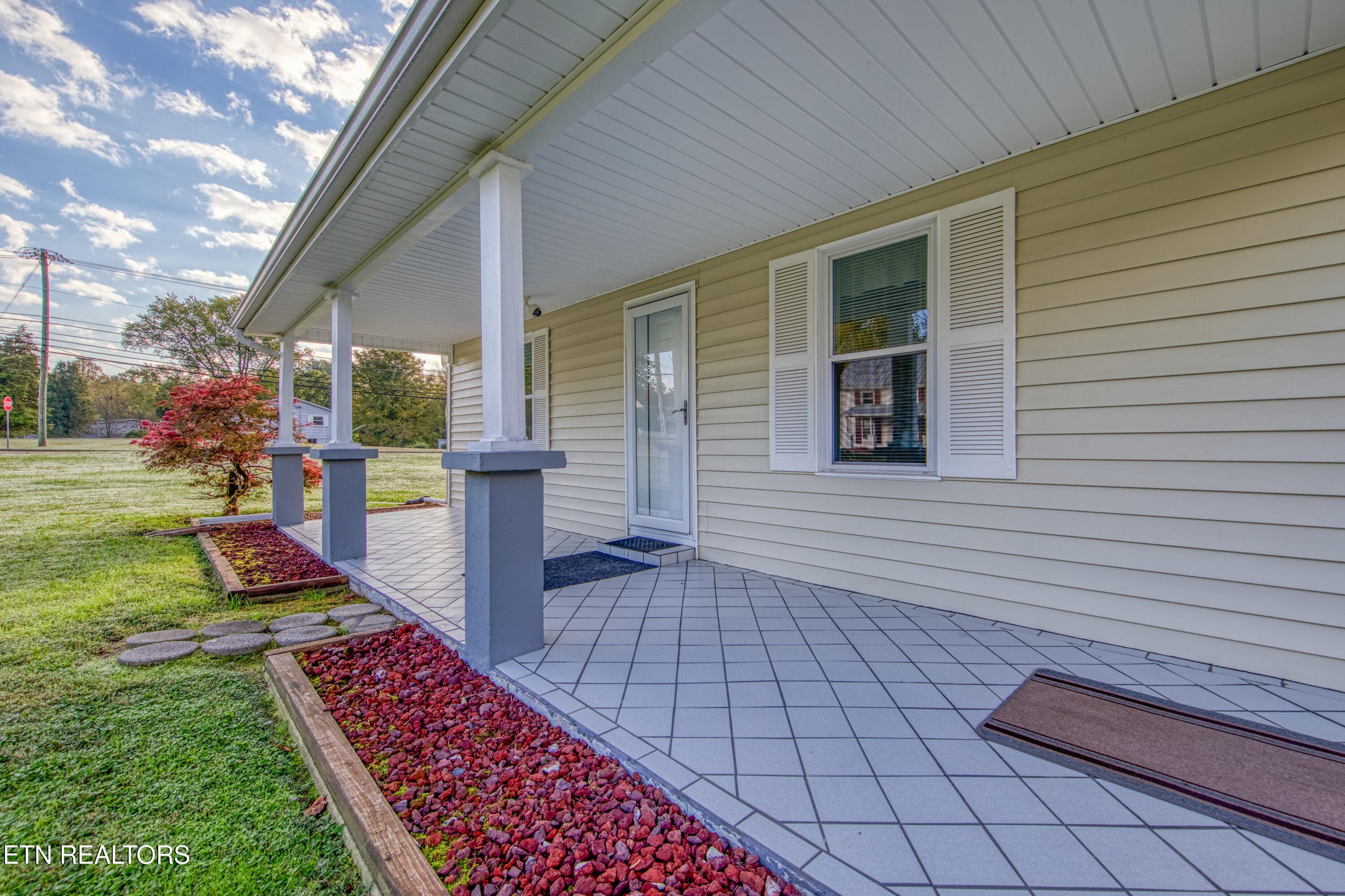 front porch - 9134 Strawberry Plains Pike, Knoxville, TN 37924, Knoxville