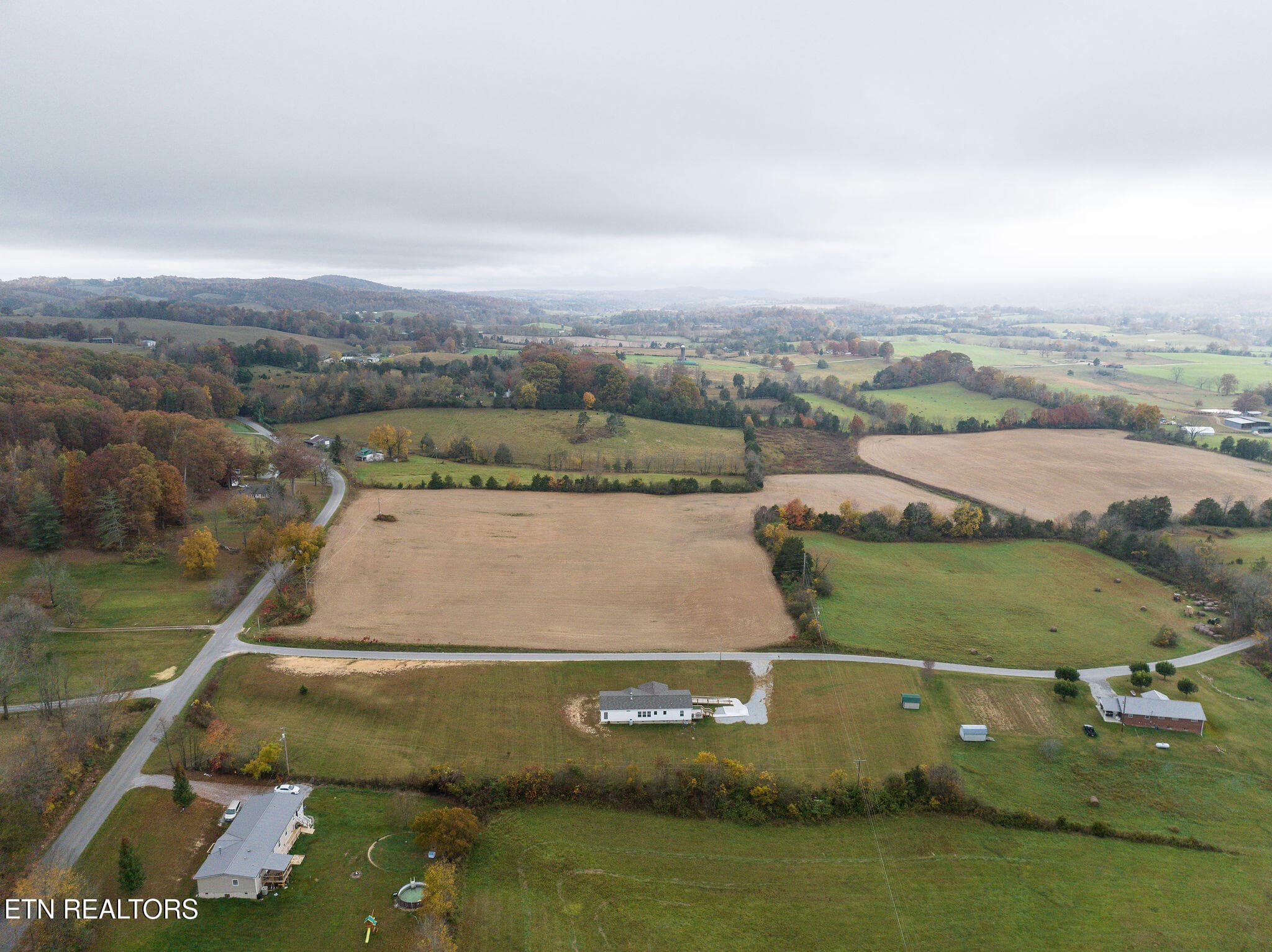 DJI_0906-Edit - 673 Aaron Davis Rd, Speedwell, TN 37870