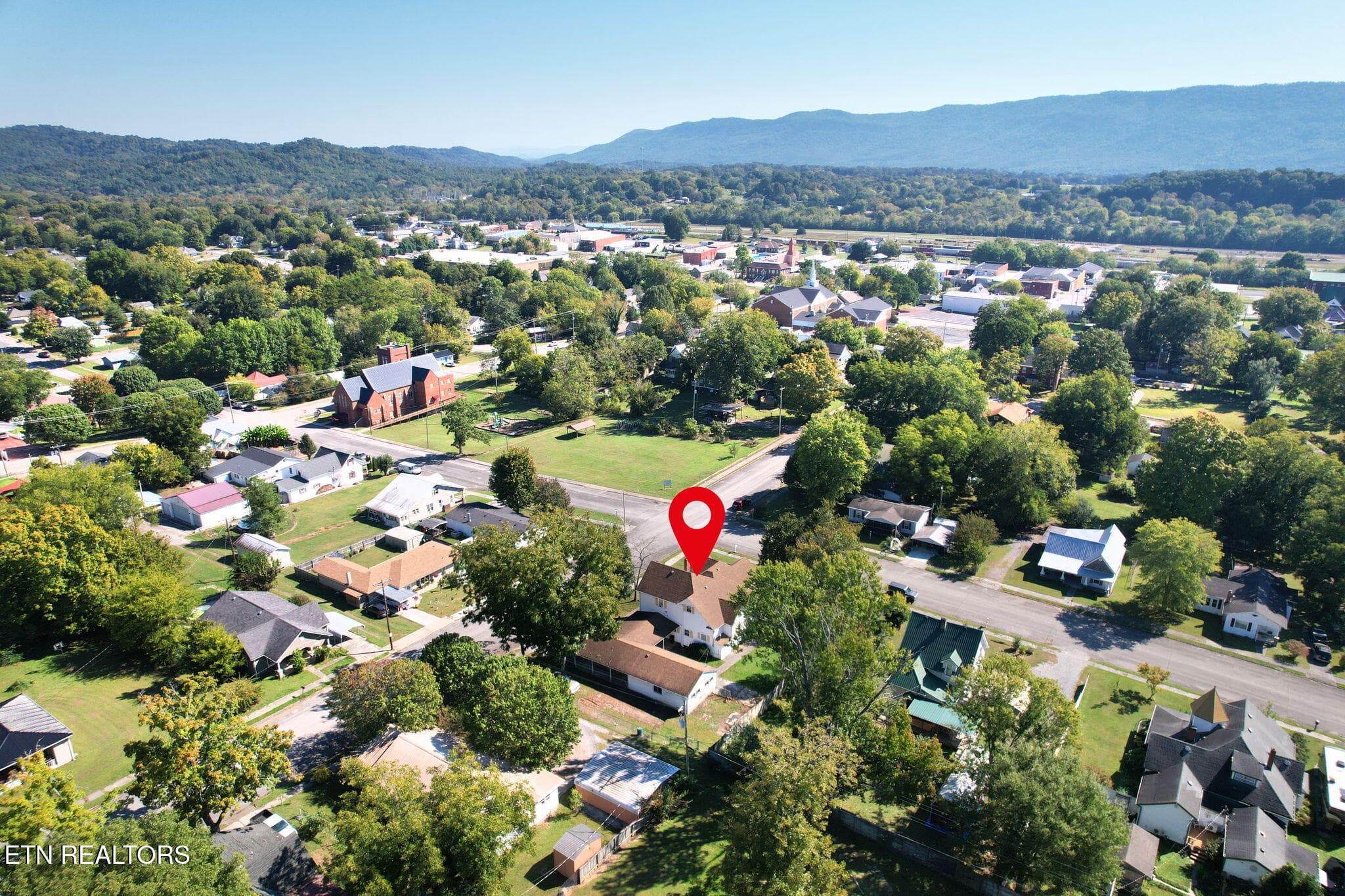 10-web-or-mls-DJI_0167 - 900 Georgia Ave, Etowah, TN 37331