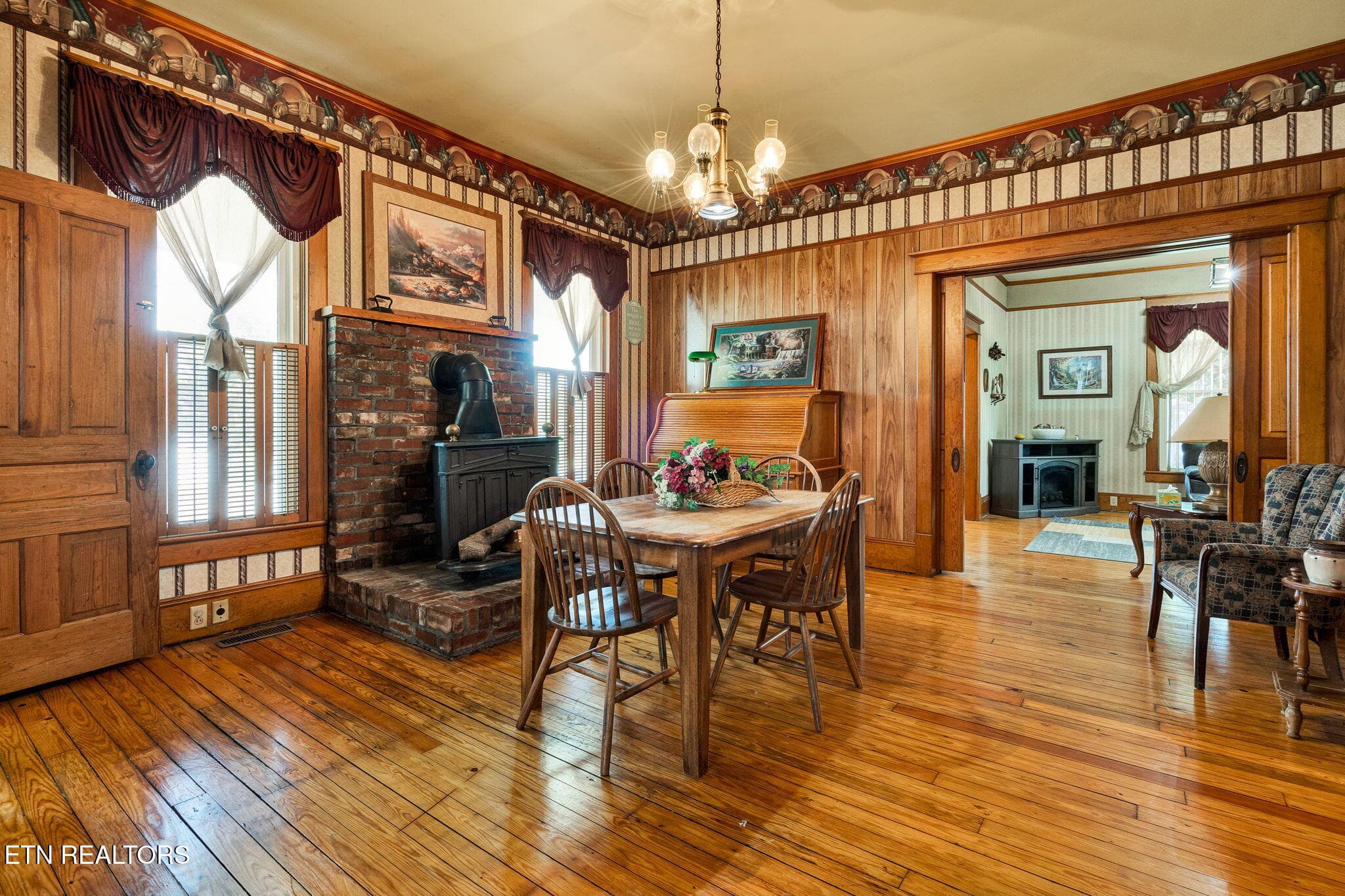16-web-or-mls-DSC06698 - 900 Georgia Ave, Etowah, TN 37331