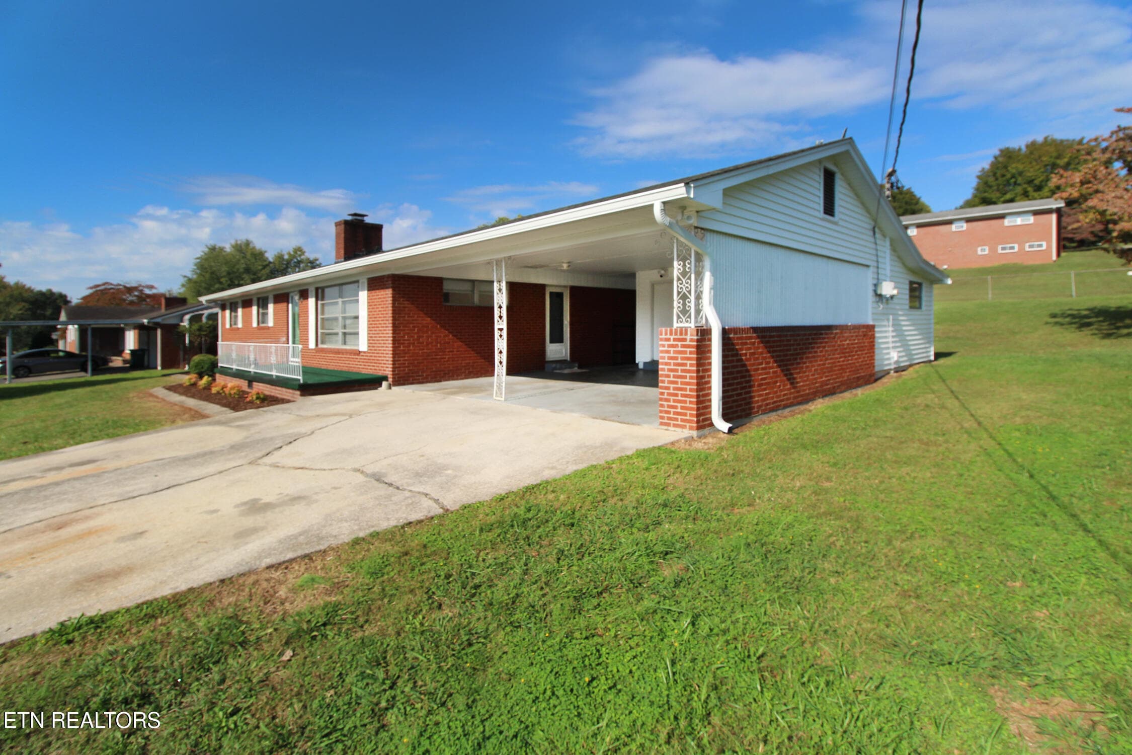 Side View - 219 Madora Drive, Powell, TN 37849