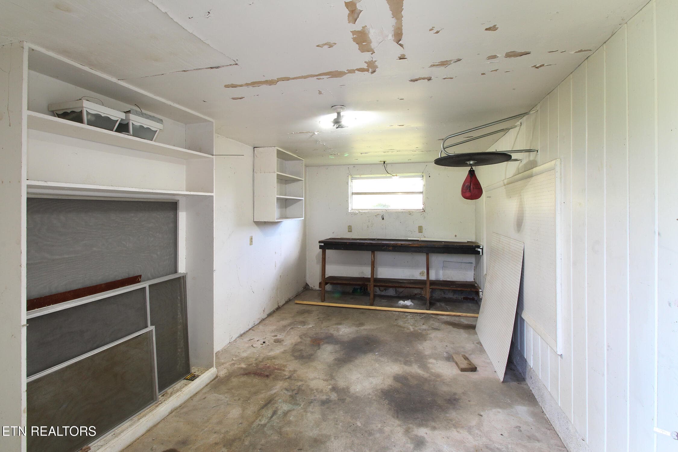 Storage - 219 Madora Drive, Powell, TN 37849