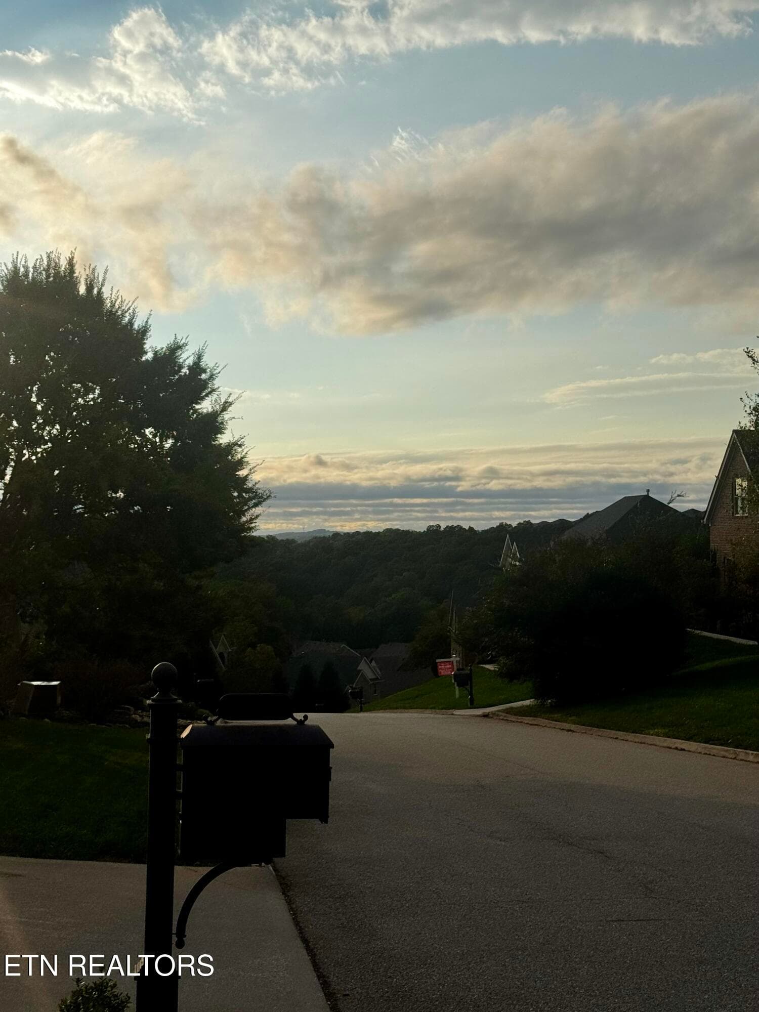 IMG_9627 - 2151 Mystic Ridge Rd, Knoxville, TN 37922