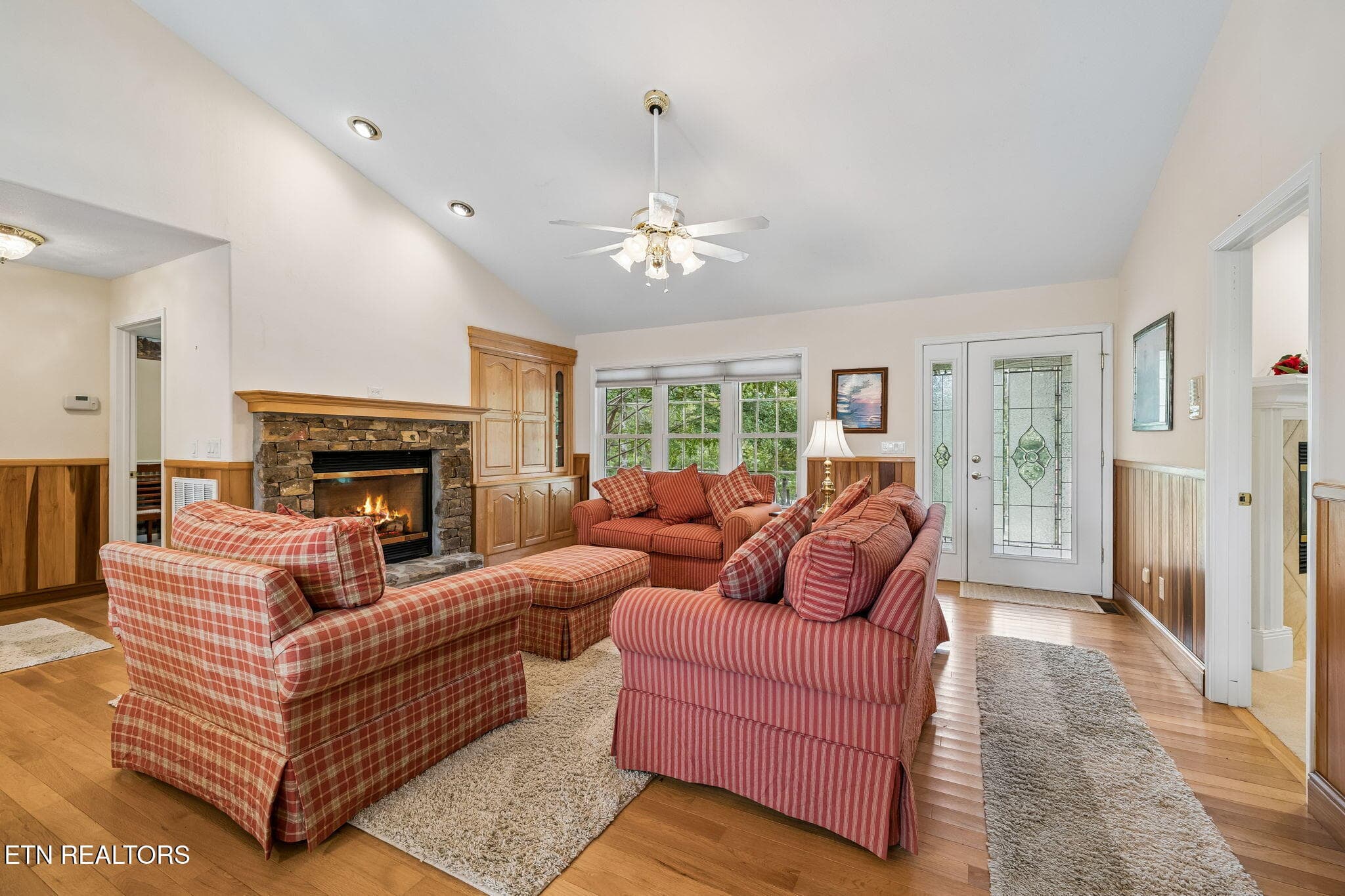 Living Room - 5075 Eastland Rd, Sparta, TN 38583, Sparta