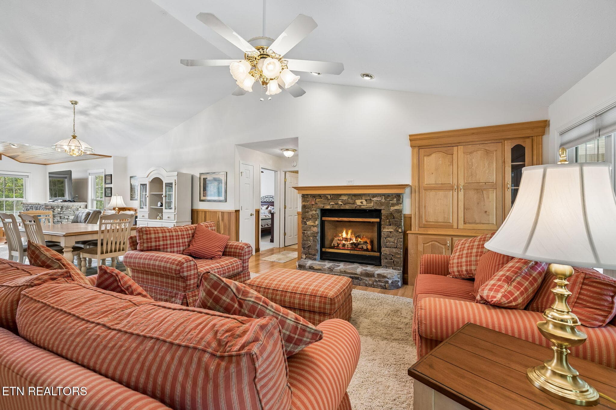 Living Room - 5075 Eastland Rd, Sparta, TN 38583, Sparta