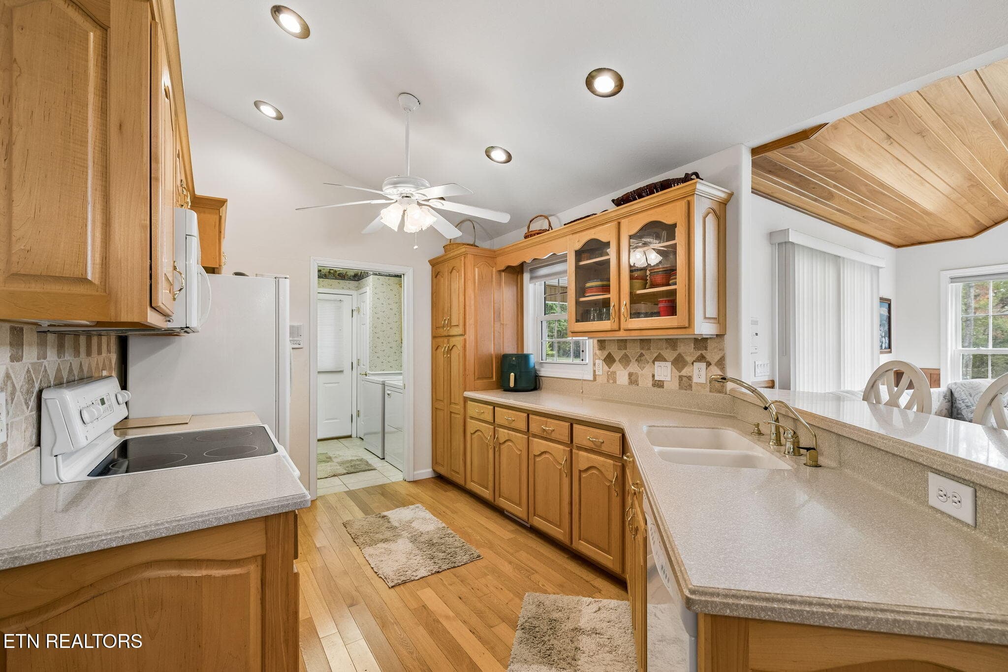 Kitchen - 5075 Eastland Rd, Sparta, TN 38583, Sparta