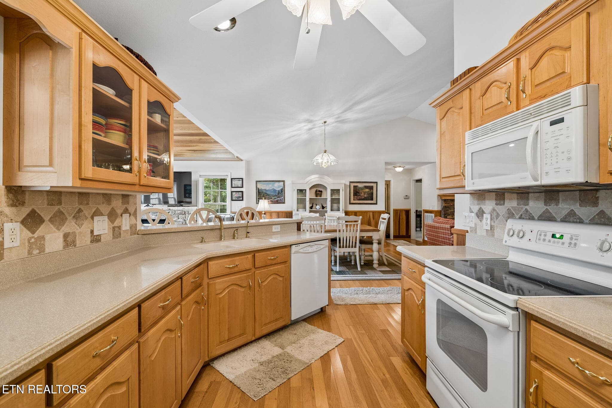 Kitchen - 5075 Eastland Rd, Sparta, TN 38583, Sparta