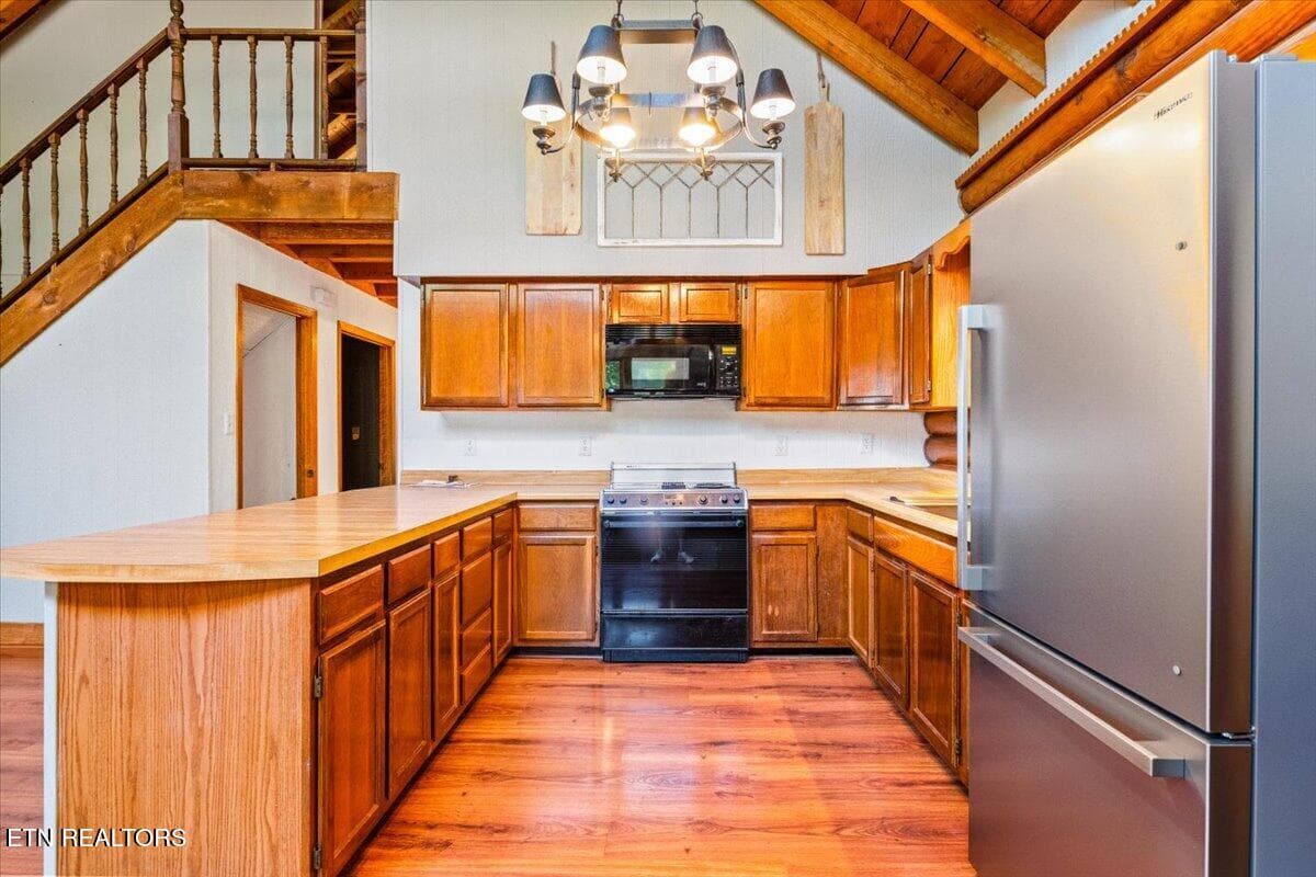 21-342 Big Springs Ln - 342 Big Springs Lane, Jacksboro, TN 37757