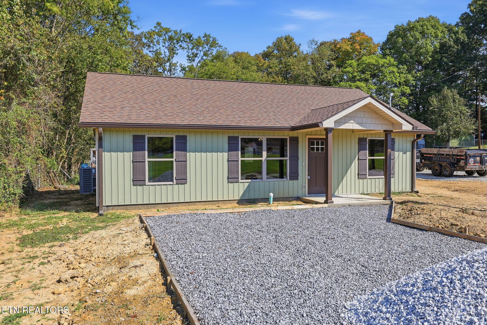 1-web-or-mls-001_305SFowler (1) - 305A S Fowler St, Clinton, TN 37716