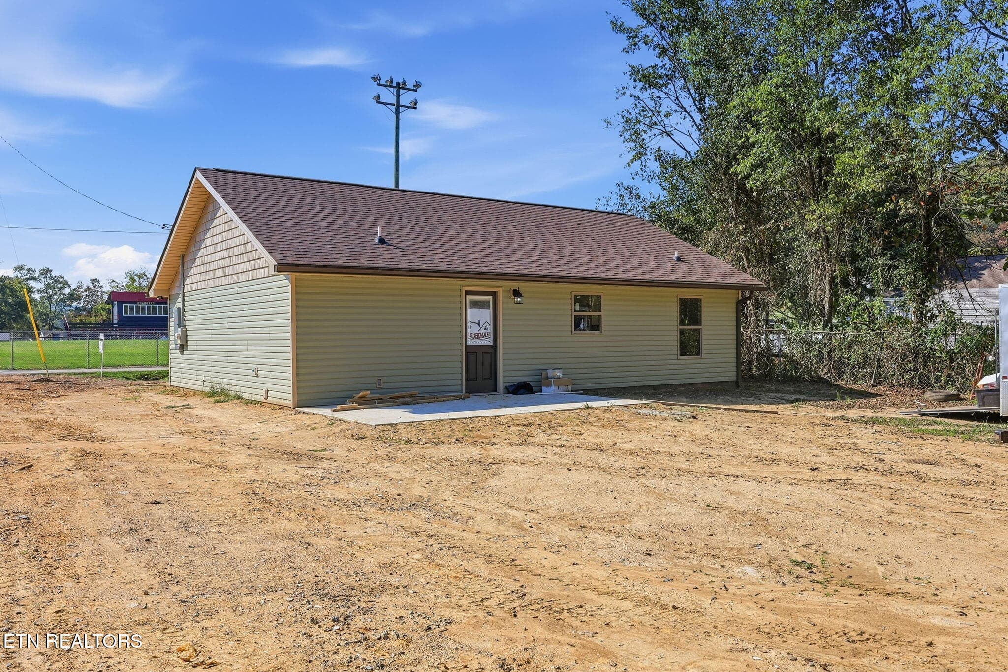 23-web-or-mls-023_305SFowler - 305A S Fowler St, Clinton, TN 37716