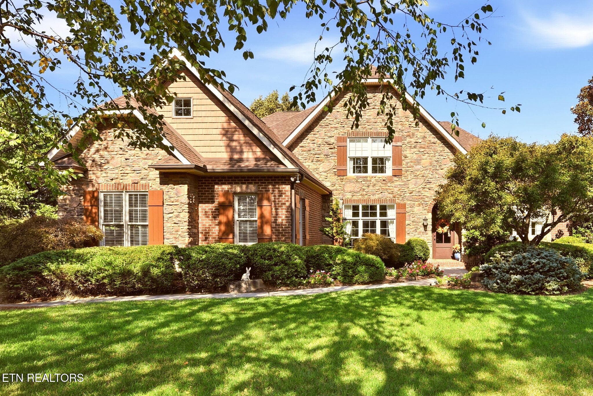 2-web-or-mls-Inglsd6753 (1) - 6753 Ingleside Lane, Knoxville, TN 37918, Knoxville