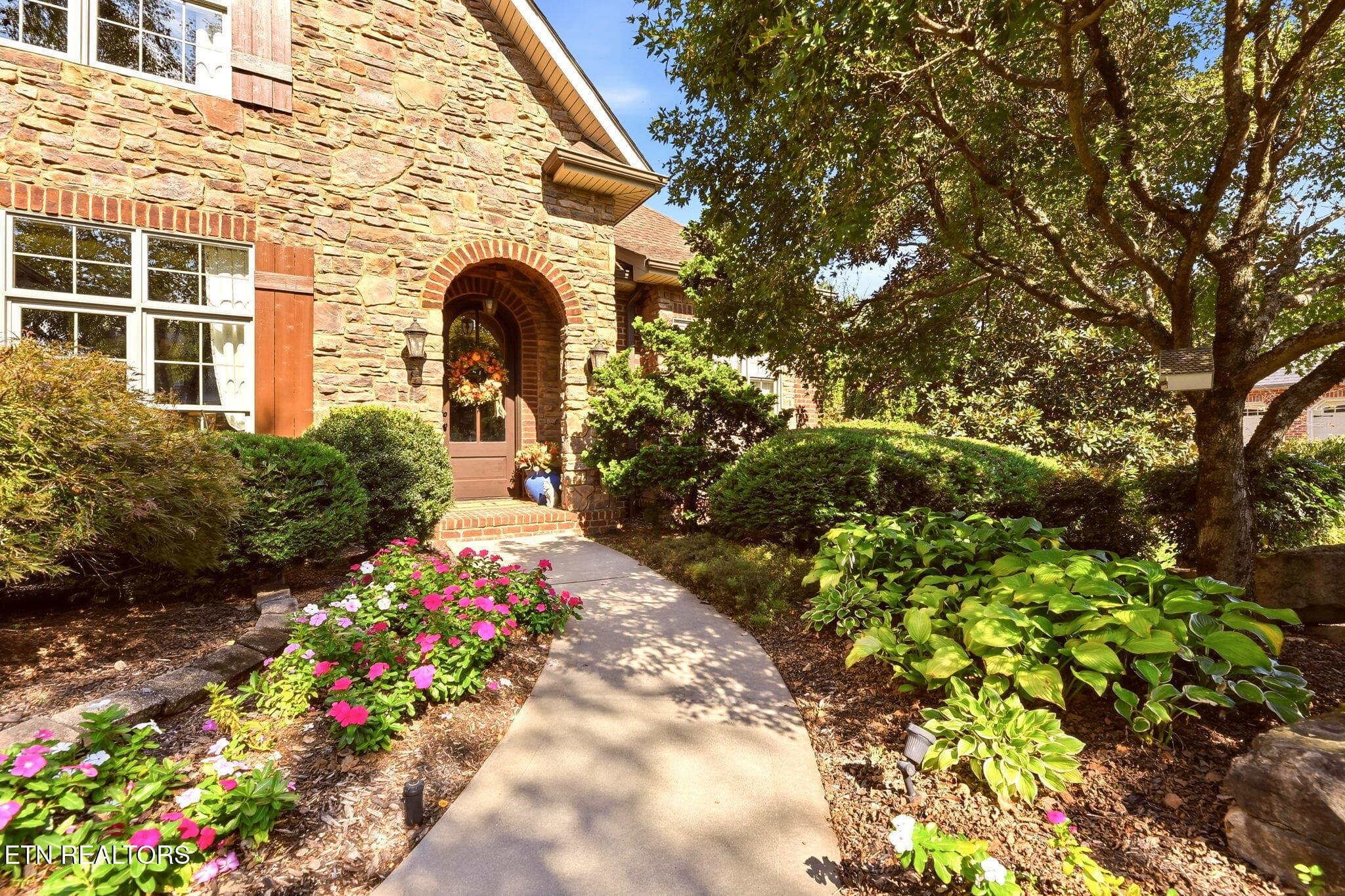 5-web-or-mls-Inglsd6753 (5) - 6753 Ingleside Lane, Knoxville, TN 37918, Knoxville