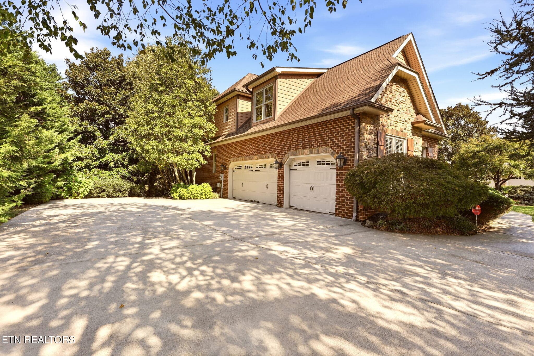 43-web-or-mls-Inglsd6753 (4) - 6753 Ingleside Lane, Knoxville, TN 37918, Knoxville