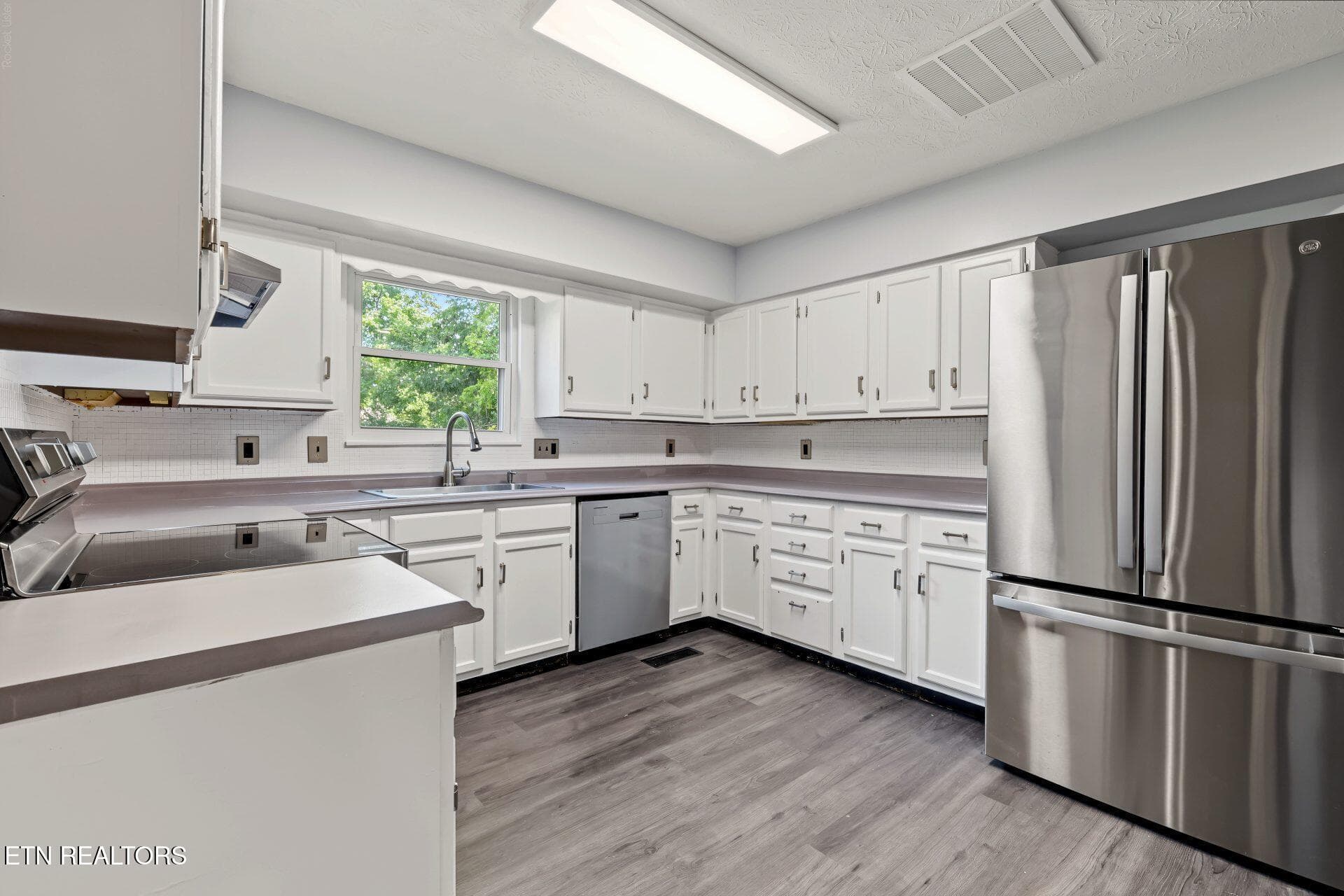 09_beyc6ab42b0664c40 - 14 Cooper Lane, Oak Ridge, TN 37830