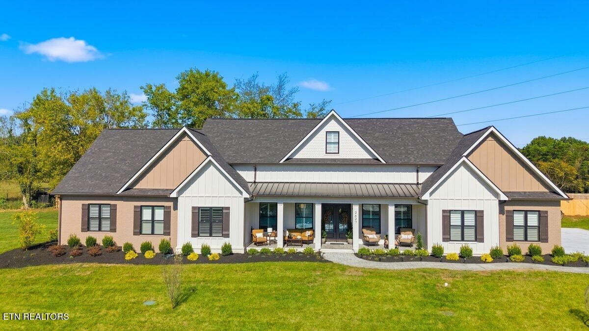2627 Tuckaleechee Pike, Maryville, TN 37803