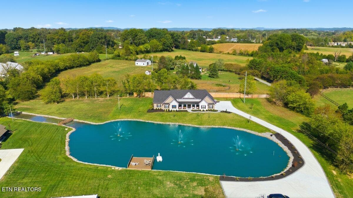 Aerial (1) - 2627 Tuckaleechee Pike, Maryville, TN 37803