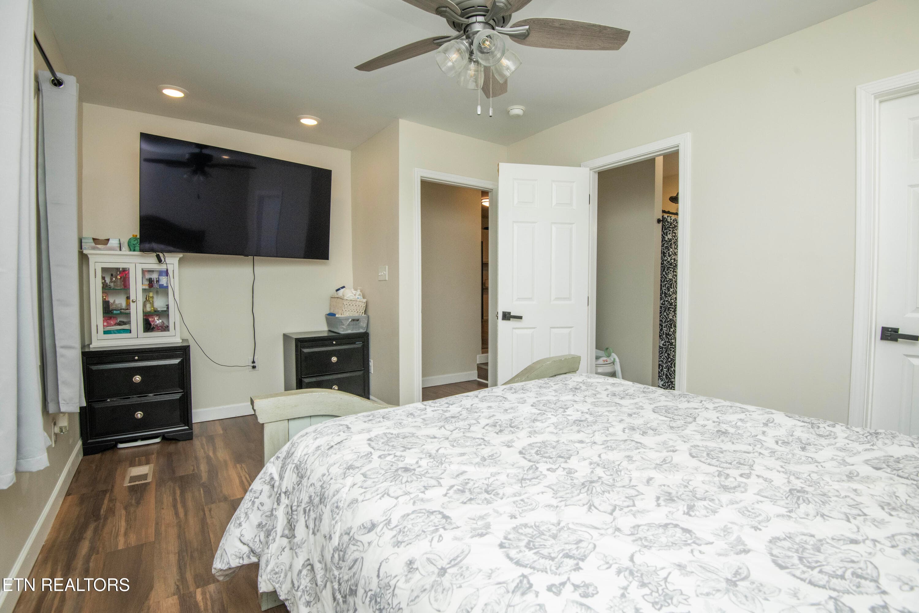 master bed - 1612 NW Helmbolt Rd, Knoxville, TN 37909