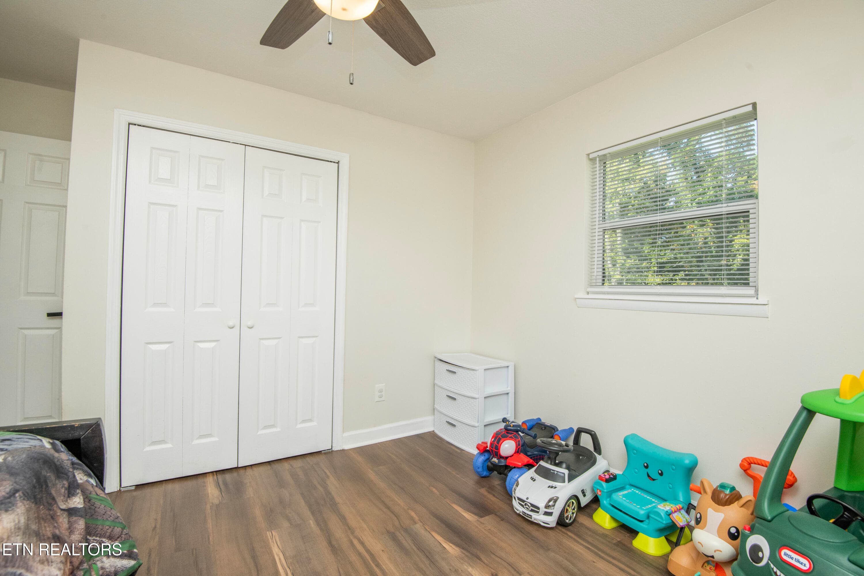 second bed 1 - 1612 NW Helmbolt Rd, Knoxville, TN 37909