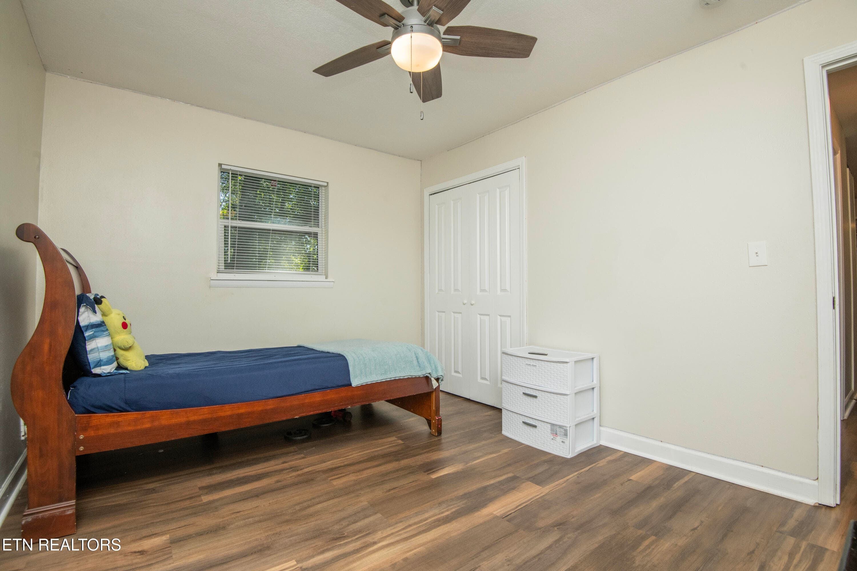 third bed - 1612 NW Helmbolt Rd, Knoxville, TN 37909