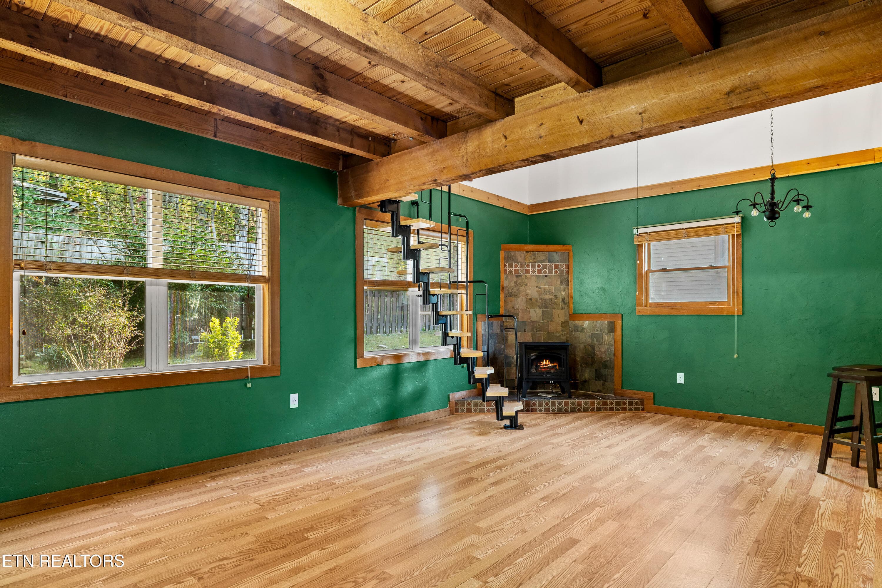 6010GeorgiaSt-22 - 6010 Georgia St, Tallassee, TN 37878, Tallassee