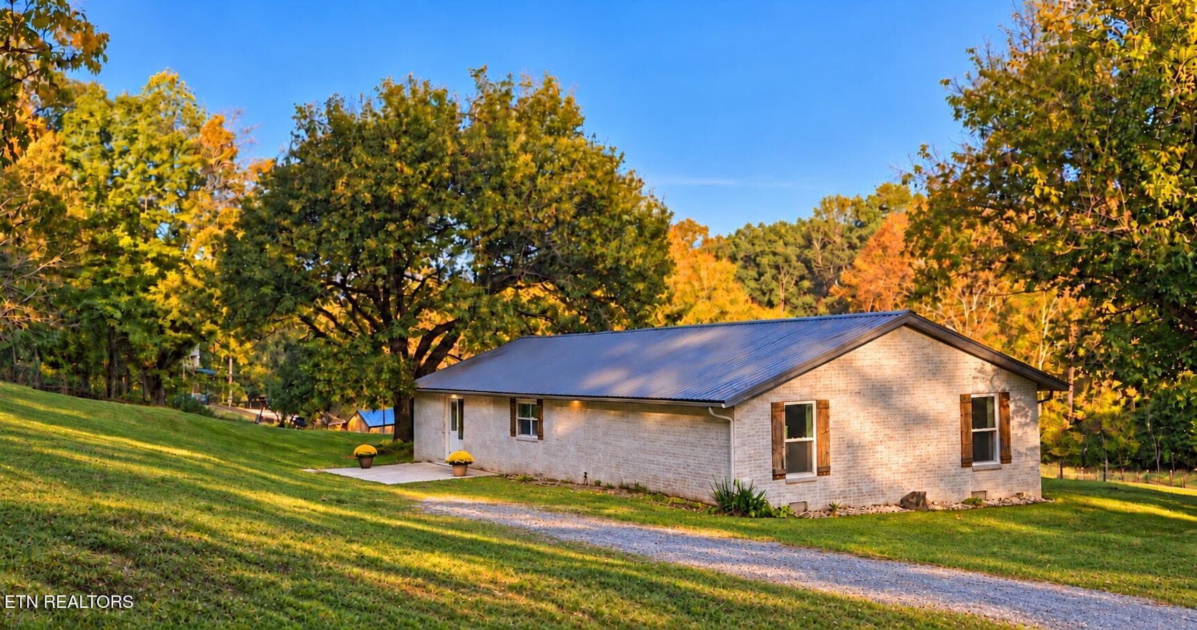 Back view of home - 146 Main Hollow Rd, Philadelphia, TN 37846