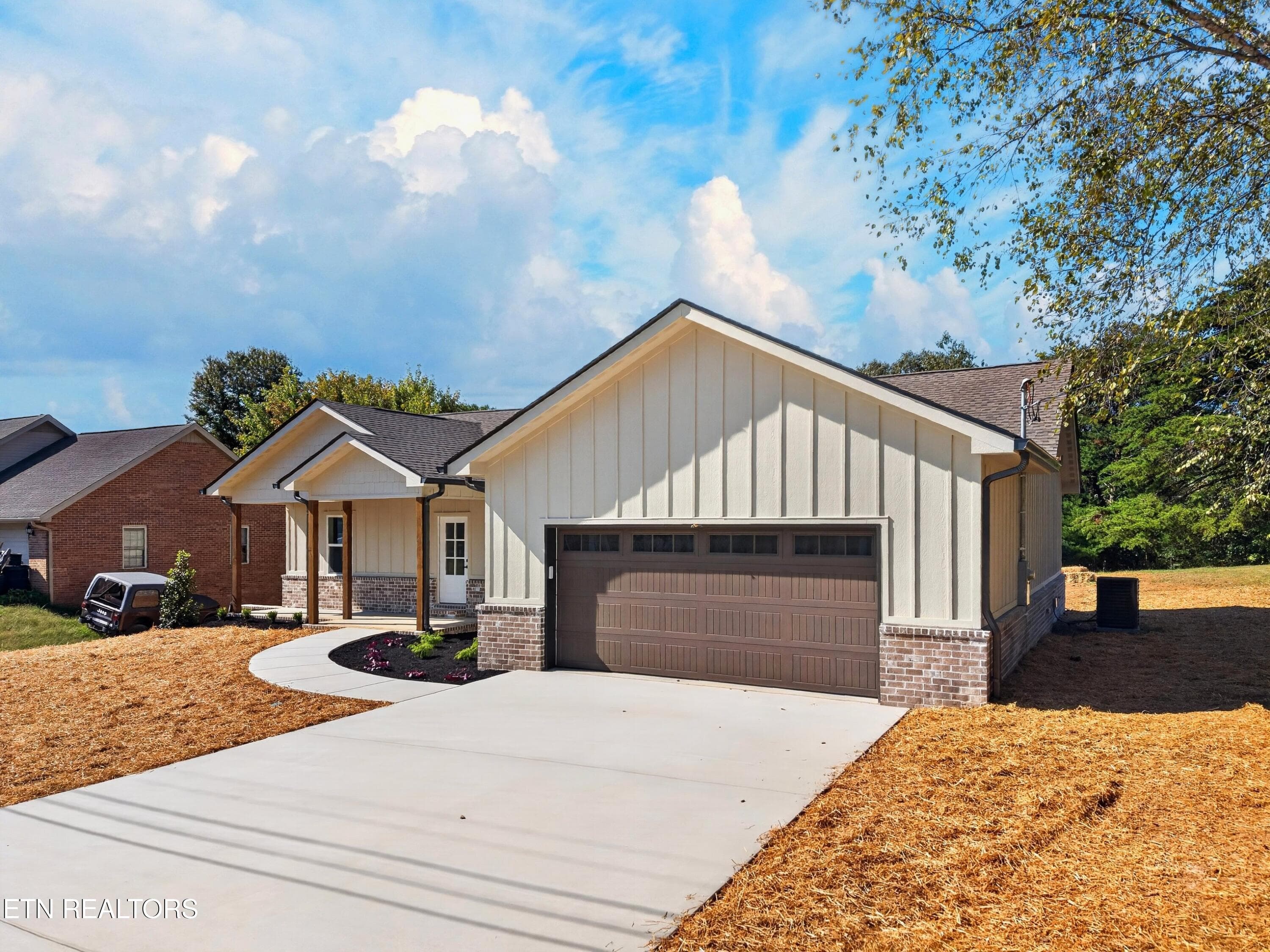 two car garage - 3922 Marty Drive, Morristown, TN 37814