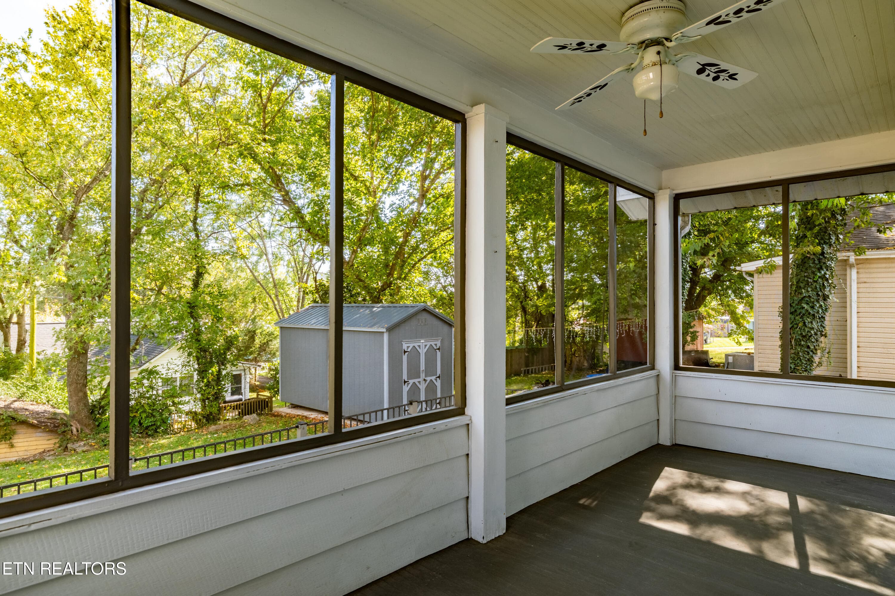 625MedarisSt-29 - 625 Medaris St, Clinton, TN 37716