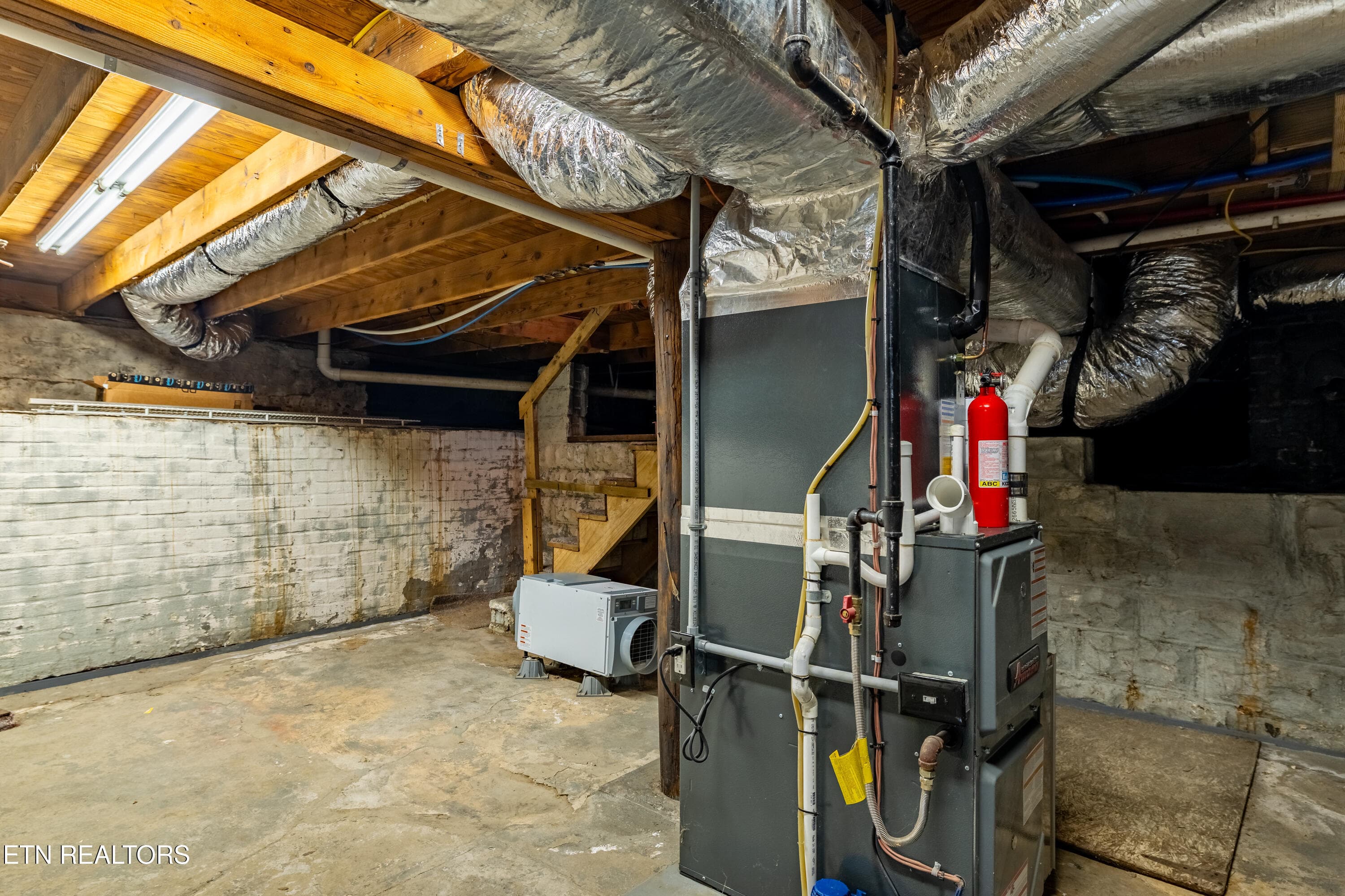 625MedarisSt-38 - 625 Medaris St, Clinton, TN 37716