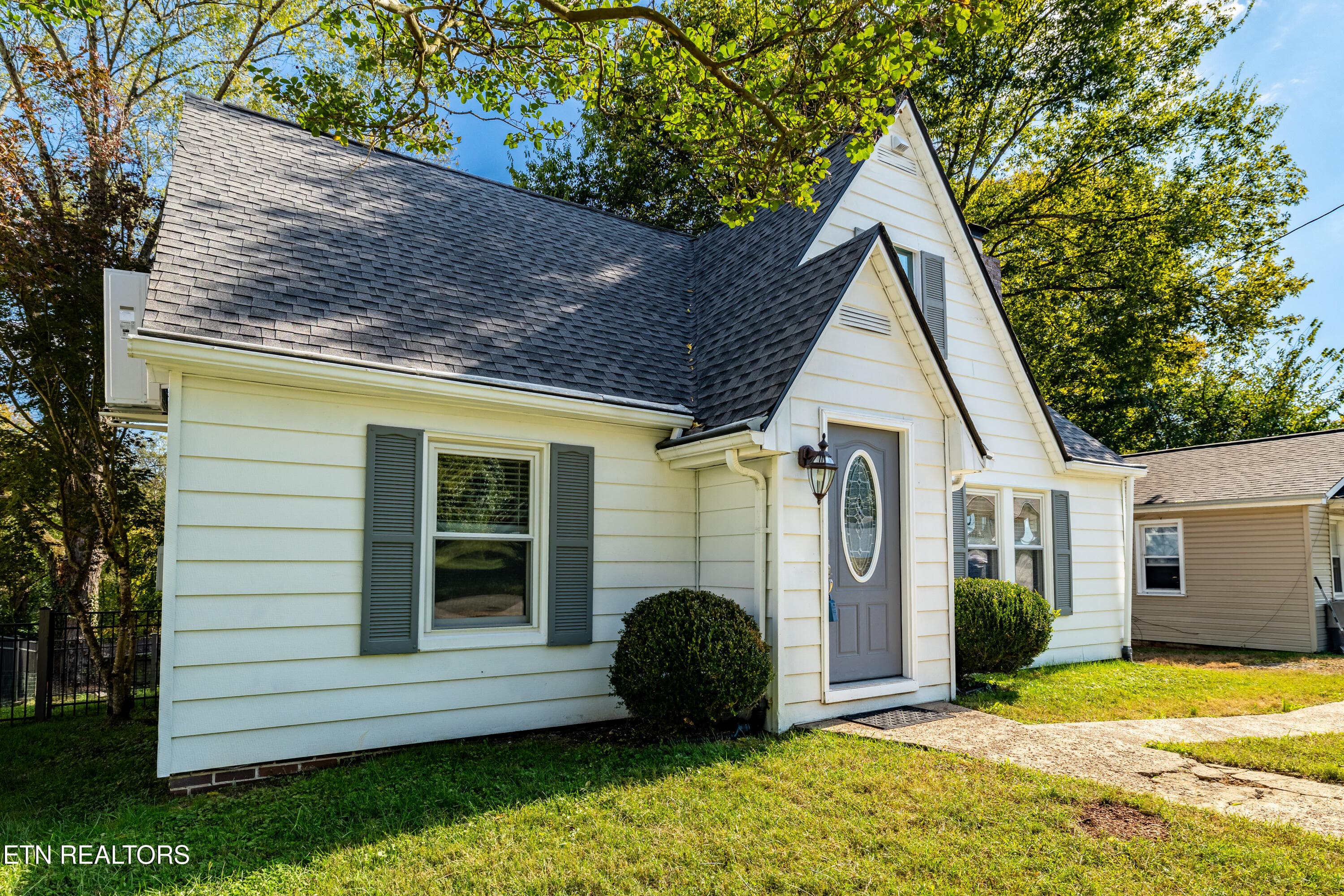 625MedarisSt-43 - 625 Medaris St, Clinton, TN 37716