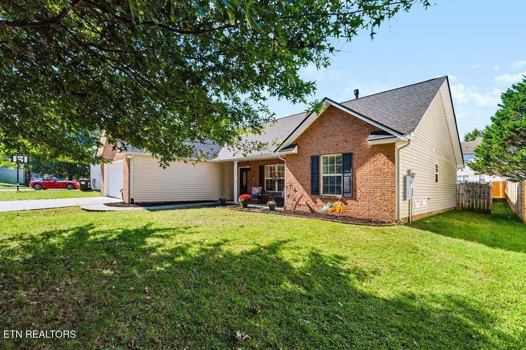 front 3 - 6479 Painter Farm Lane, Knoxville, TN 37931, Knoxville