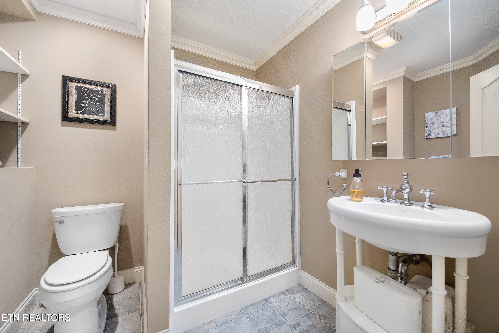 19_beyc6ad2ab3da78a7 - 1020 Thomas Rd, Benton, TN 37307
