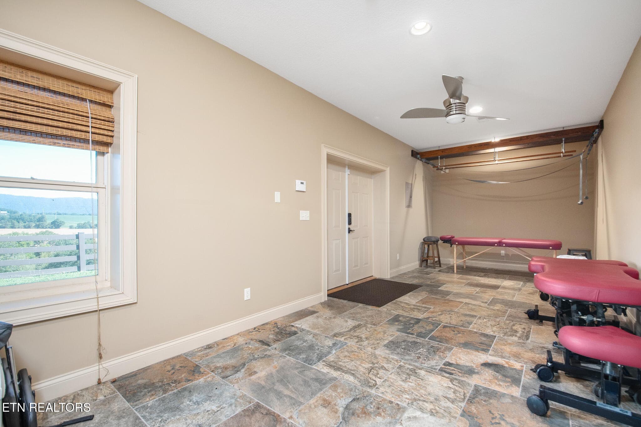 23_beyc6ad2ab4a09d7f - 1020 Thomas Rd, Benton, TN 37307