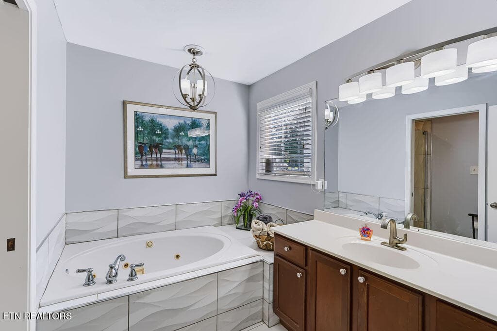 primary bath - 6479 Painter Farm Lane, Knoxville, TN 37931, Knoxville