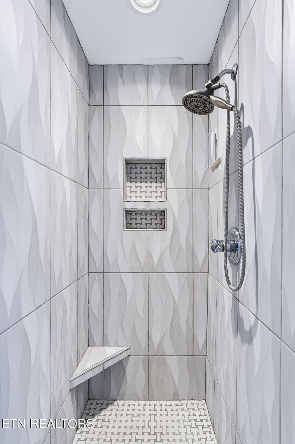 primary walk-in shower - 6479 Painter Farm Lane, Knoxville, TN 37931, Knoxville