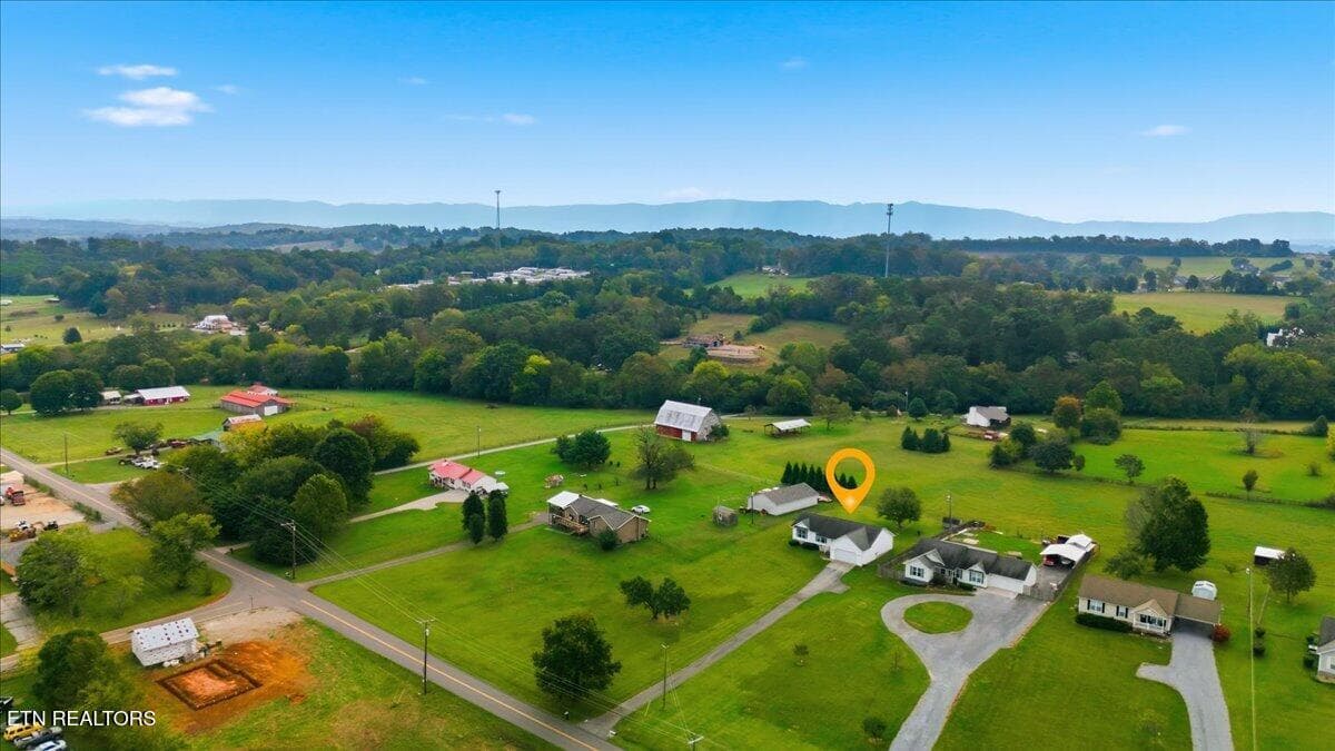 30-Aerial - 5906 Old Niles Ferry Pike, Greenback, TN 37742
